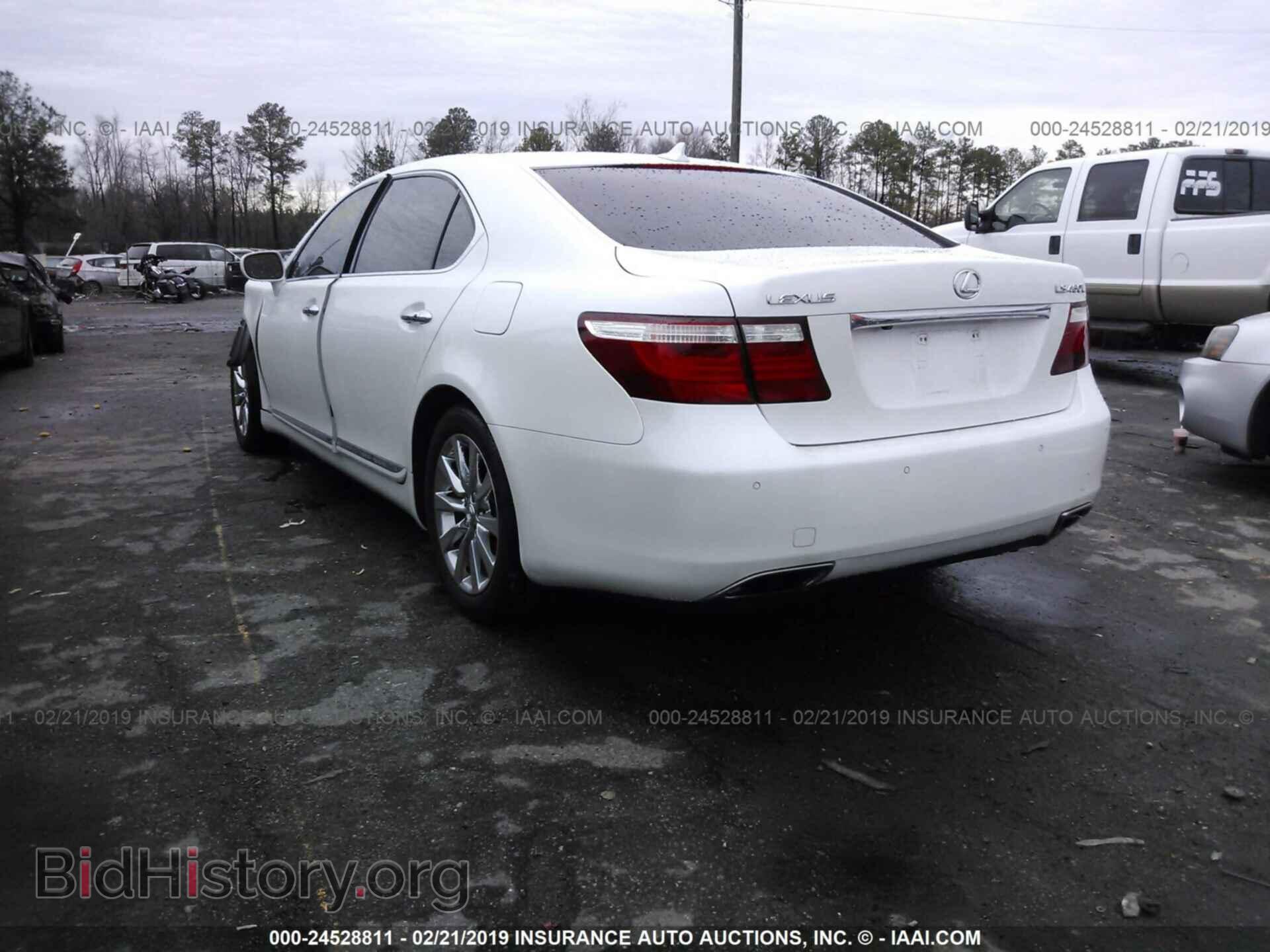 2008 LEXUS LS - VIN: JTHGL46F385023049 - Фото 3