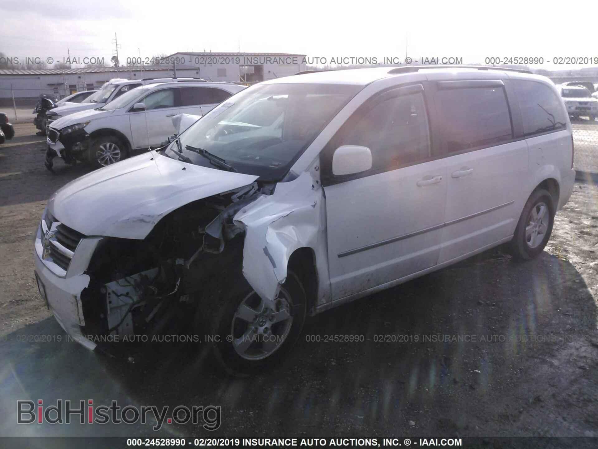 2010 DODGE GRAND CARAVAN - VIN: 2D4RN5D13AR348748 - Фото 2