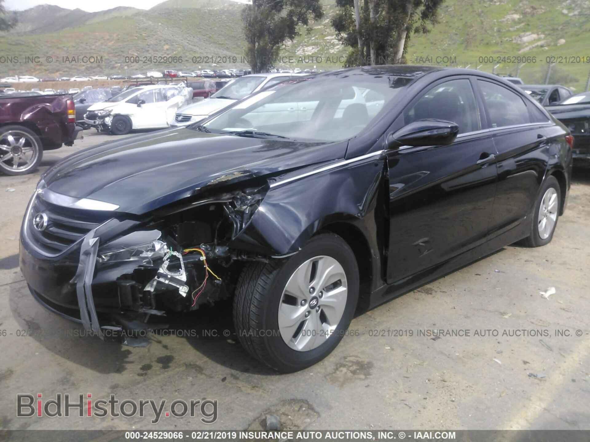 2014 HYUNDAI SONATA - VIN: 5NPEB4AC7EH828895 - Фото 2