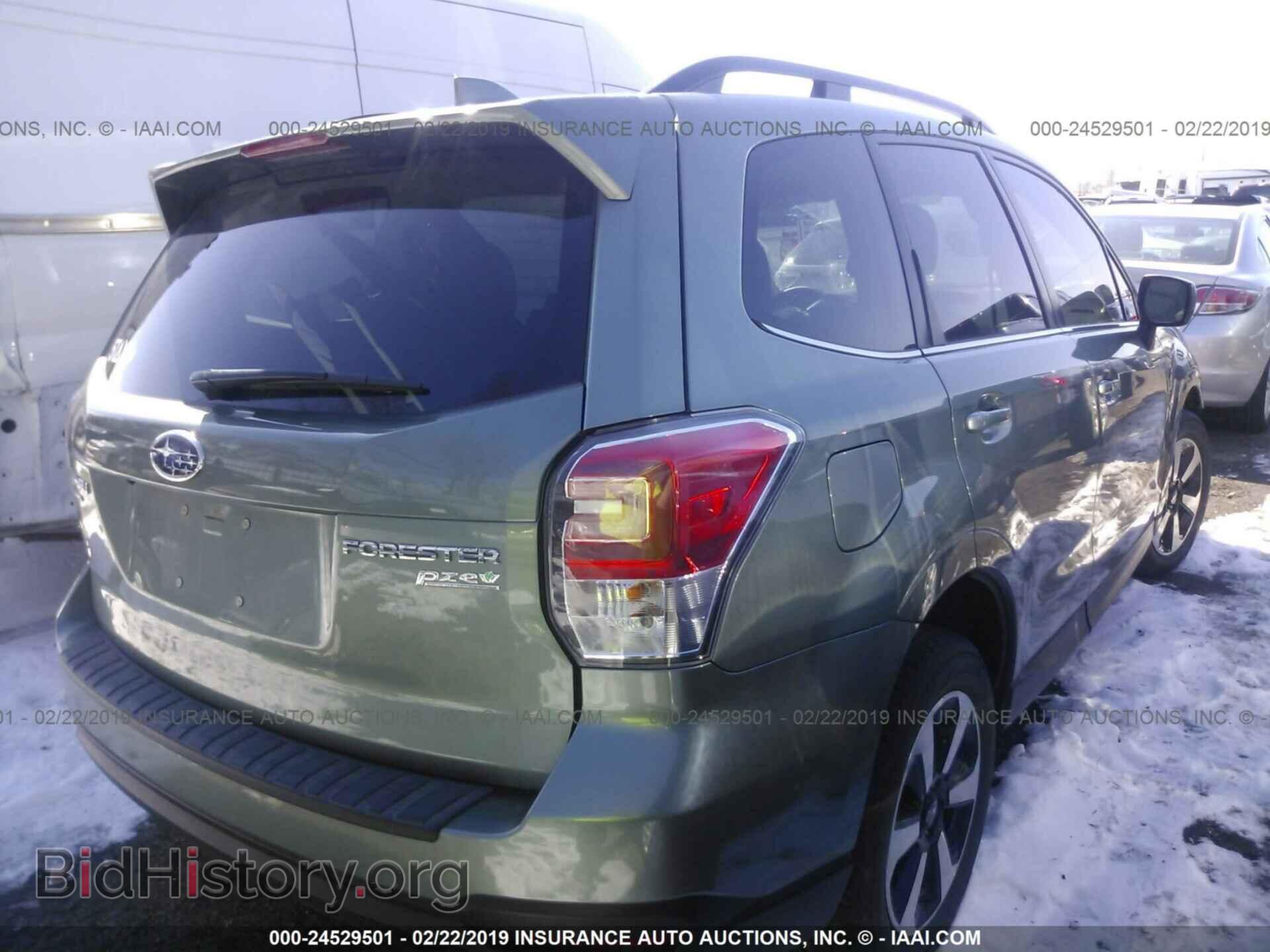 2017 SUBARU FORESTER - VIN: JF2SJALC0HH402892 - Фото 4