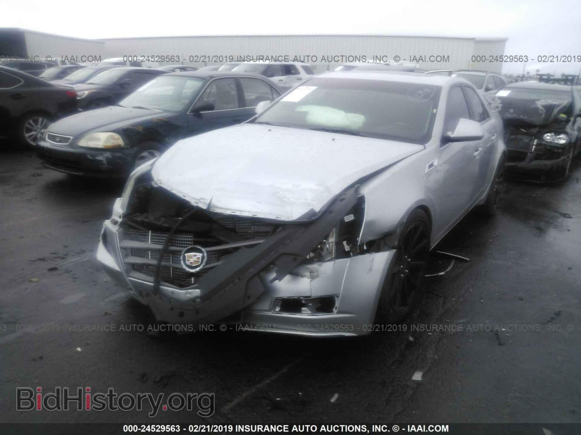 2011 CADILLAC CTS - VIN: 1G6DE5EYXB0124233 - Фото 2
