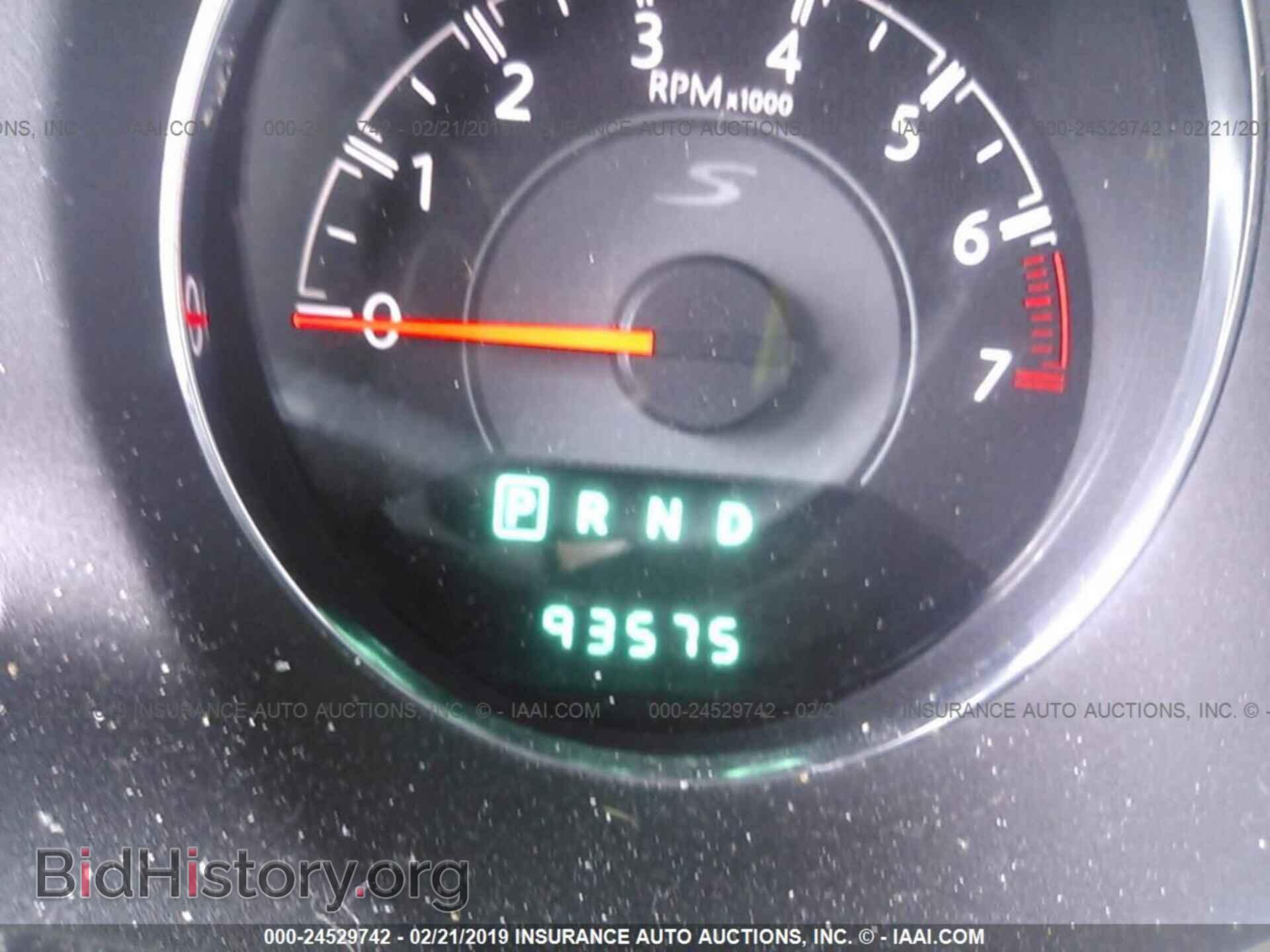 2011 CHRYSLER 200 - VIN: 1C3BC8FG4BN606947 - Фото 7