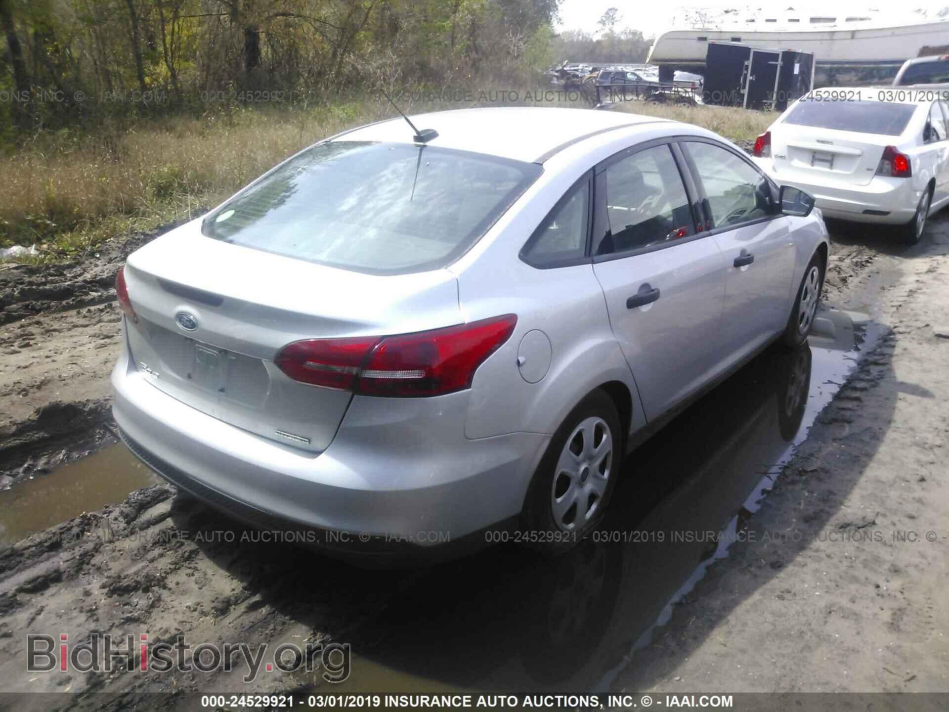 2016 FORD FOCUS - VIN: 1FADP3E22GL356599 - Photo 4