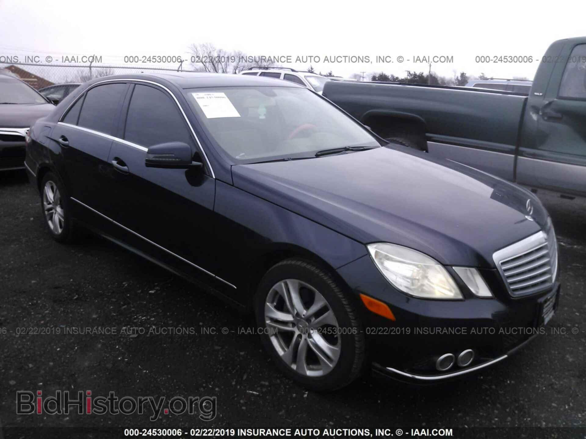 Photo WDDHF8HB0BA296002 - MERCEDES-BENZ E 2011