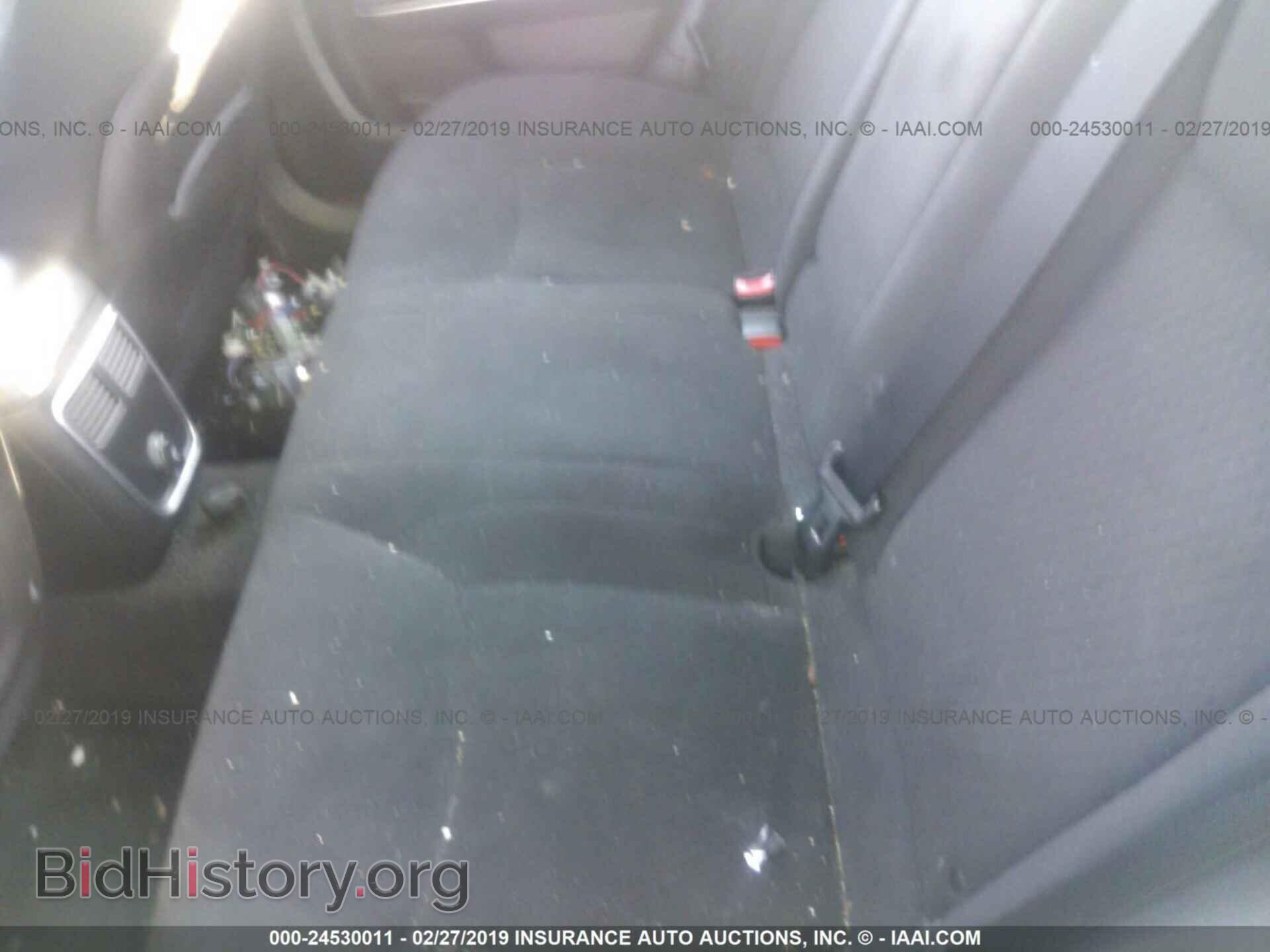 2012 CHRYSLER 300 - VIN: 2C3CCAAG7CH104852 - Фото 8