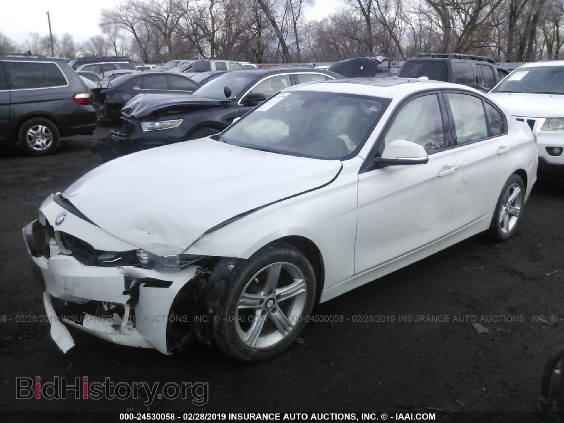 2015 BMW 328 - VIN: WBA3C1C53FP116775 - Фото 2