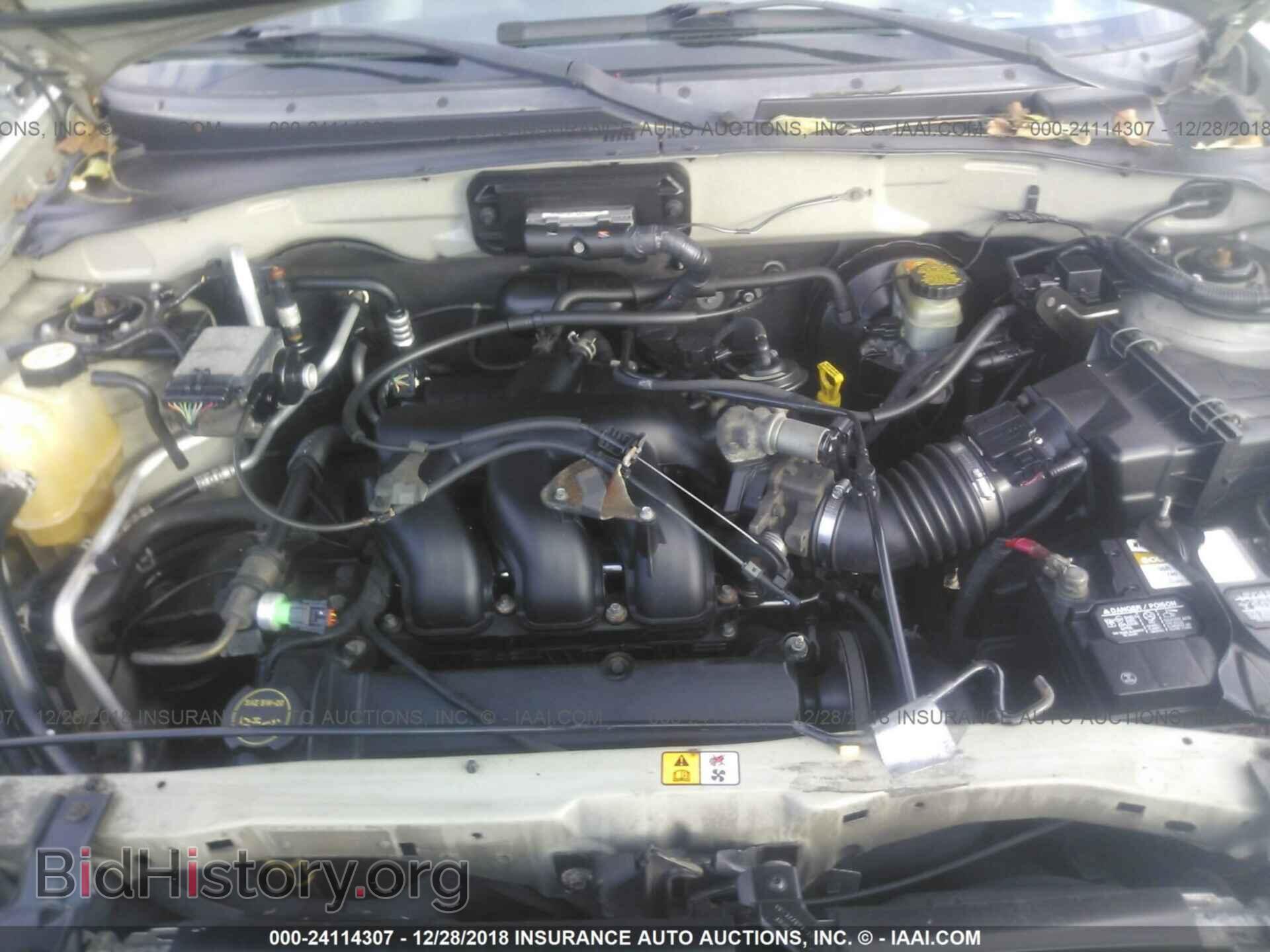 2003 MAZDA TRIBUTE - VIN: 4F2CZ96193KM44302 - Фото 10