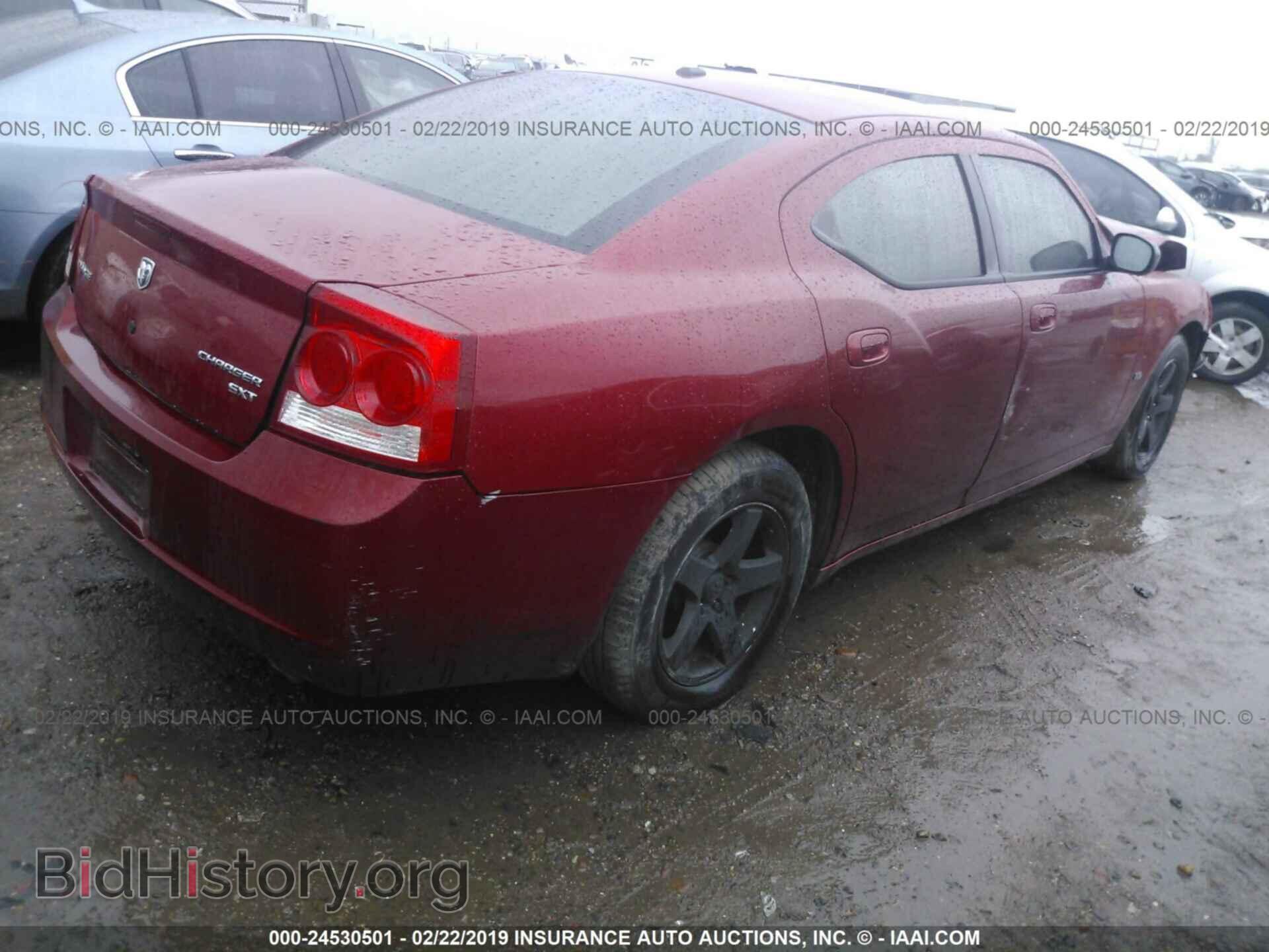 2010 DODGE CHARGER - VIN: 2B3CA3CV4AH227189 - Фото 4