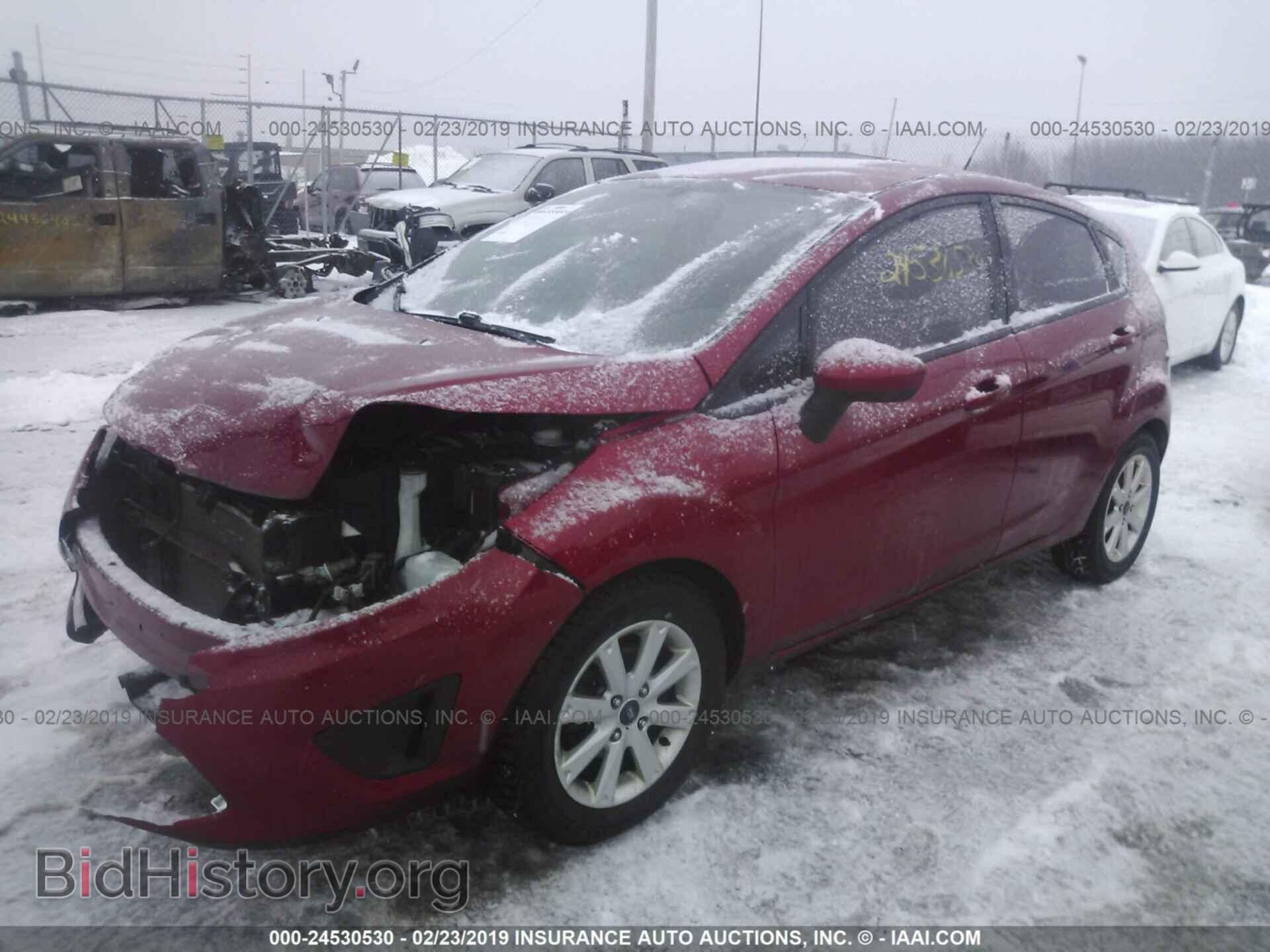2011 FORD FIESTA - VIN: 3FADP4EJ3BM144721 - Фото 2