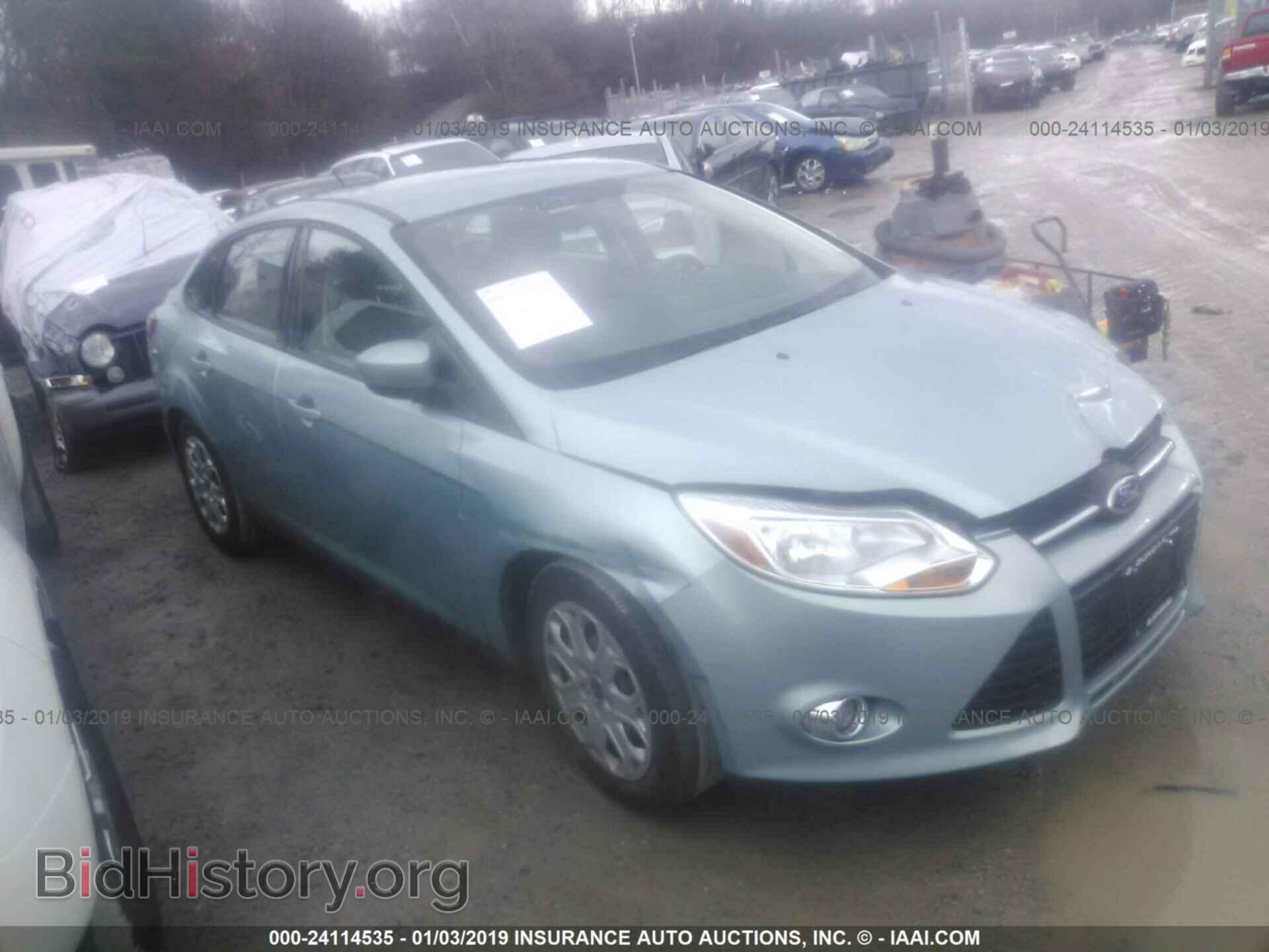 Photo 1FAHP3F29CL445385 - FORD FOCUS 2012