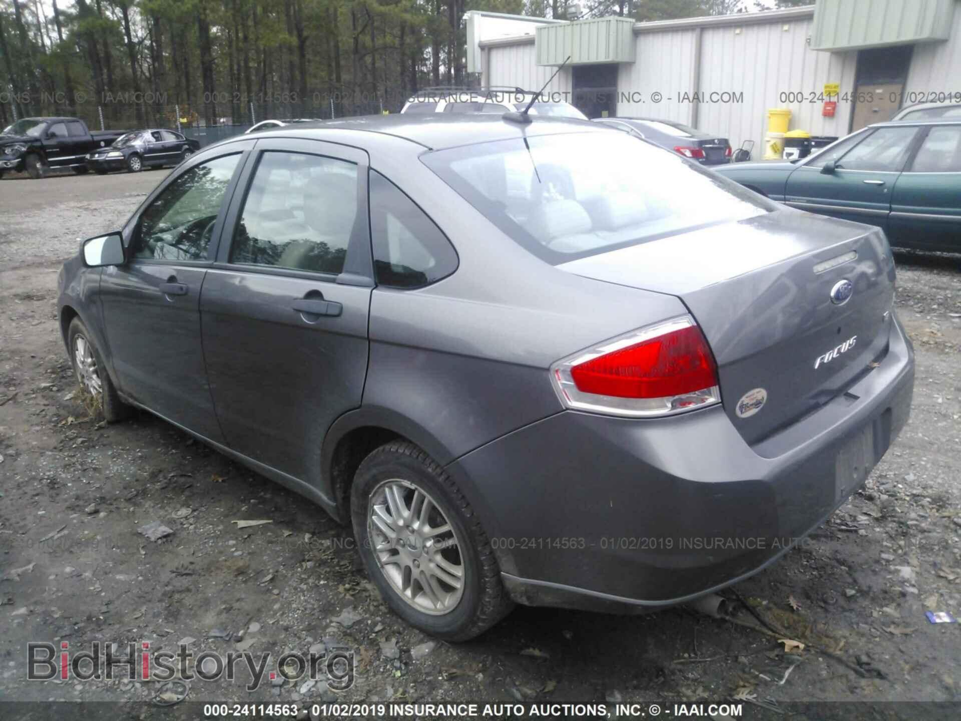 2009 FORD FOCUS - VIN: 1FAHP35N39W159972 - Photo 3