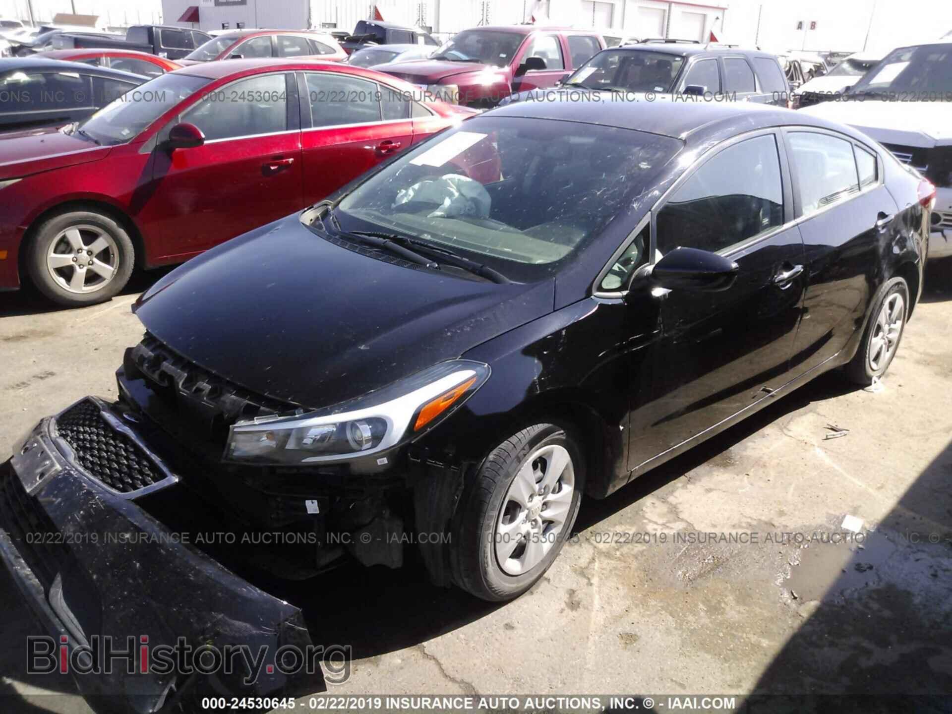 2017 KIA FORTE - VIN: 3KPFK4A76HE091110 - Фото 2