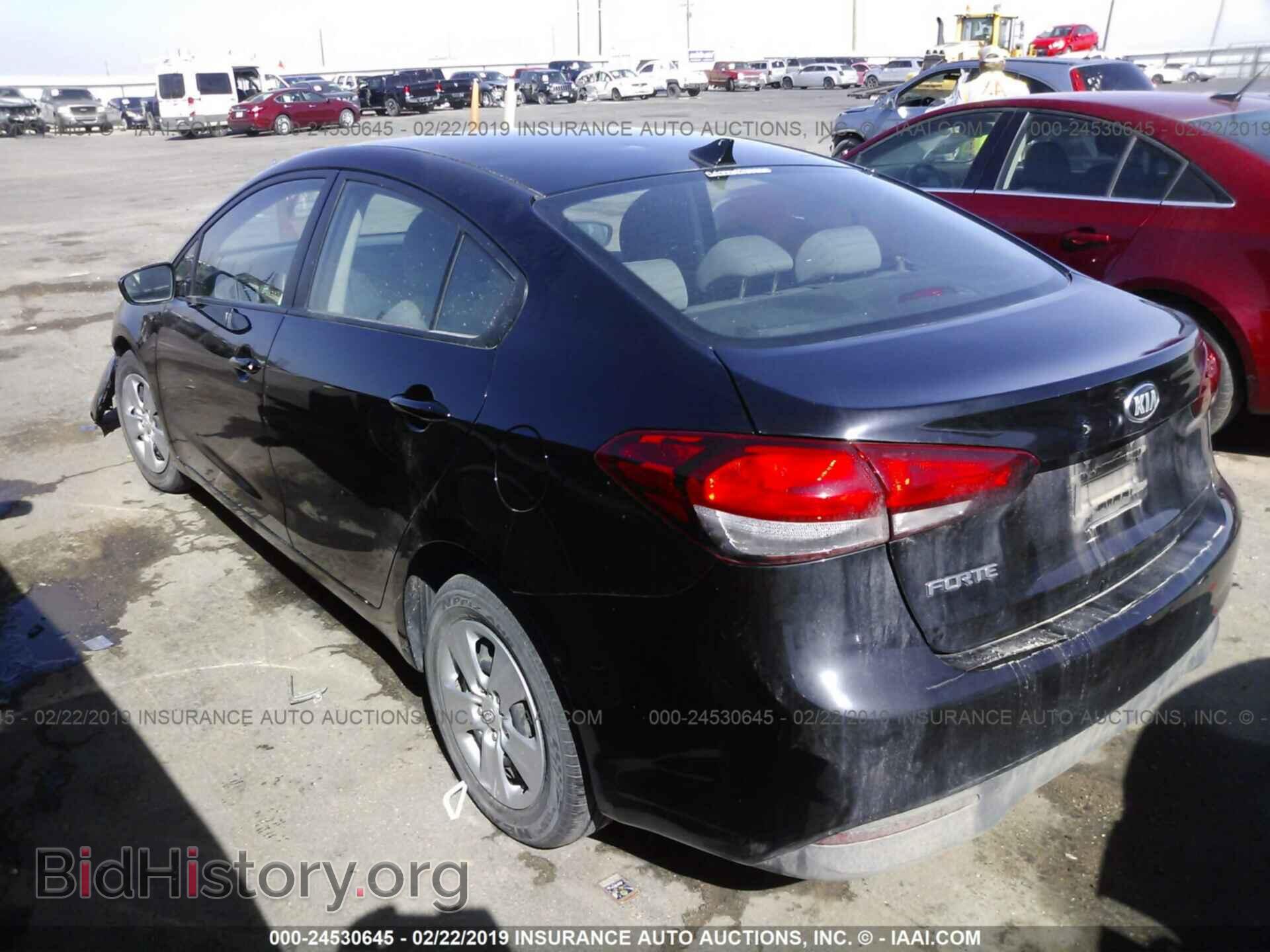 2017 KIA FORTE - VIN: 3KPFK4A76HE091110 - Фото 3