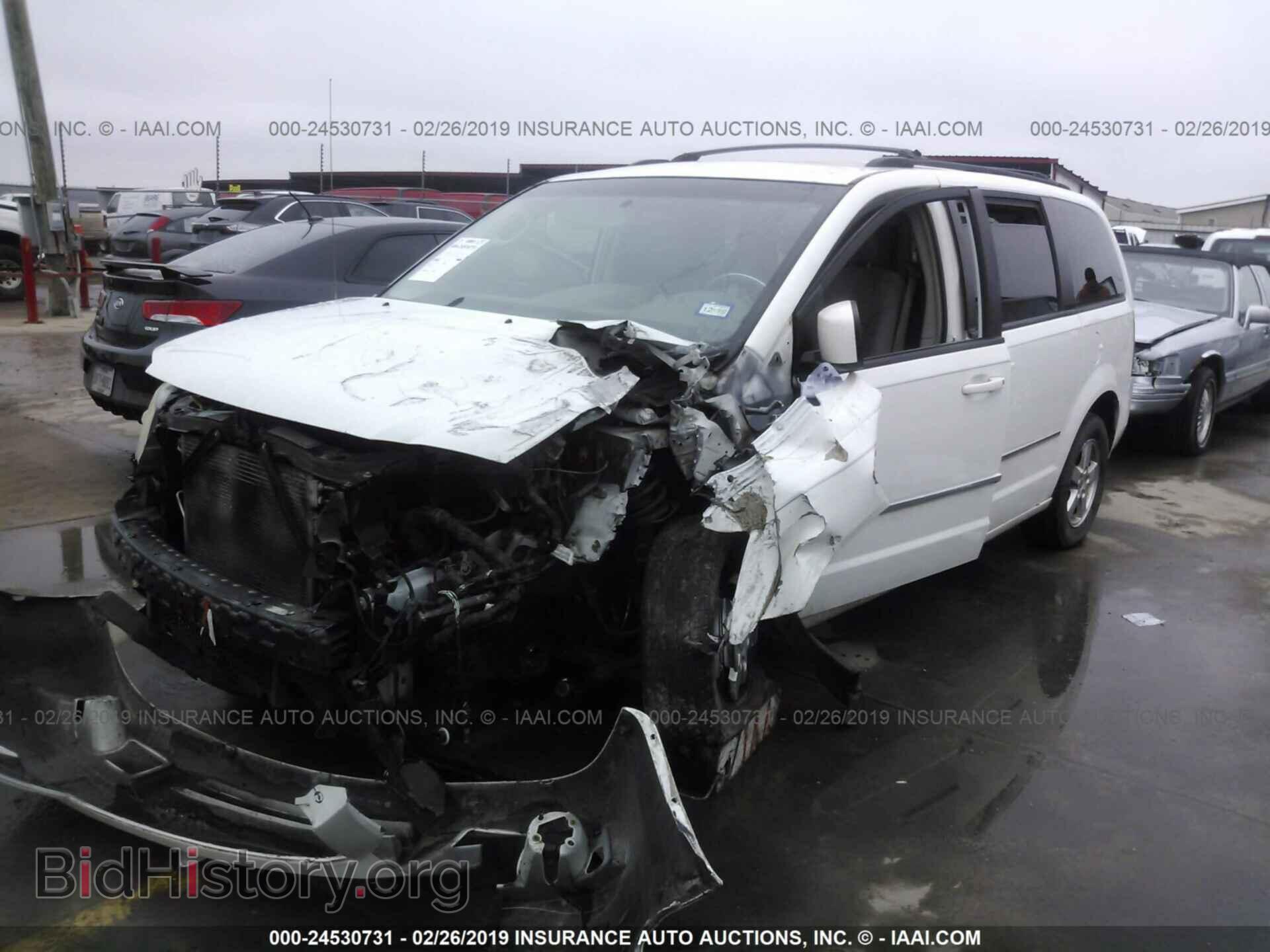 2010 DODGE GRAND CARAVAN - VIN: 2D4RN5D17AR117867 - Фото 2