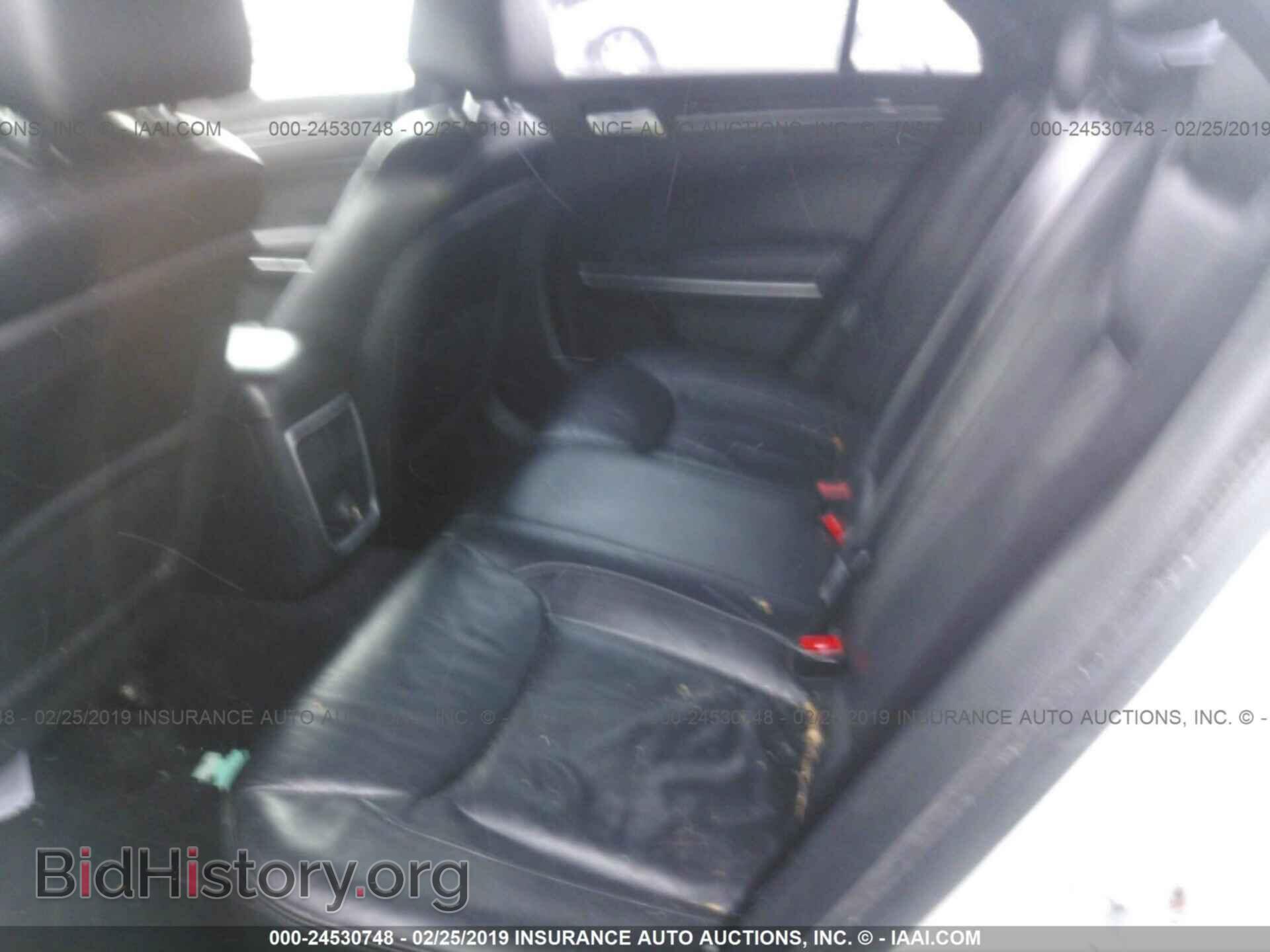 2011 CHRYSLER 300 - VIN: 2C3CA5CG0BH549507 - Фото 8