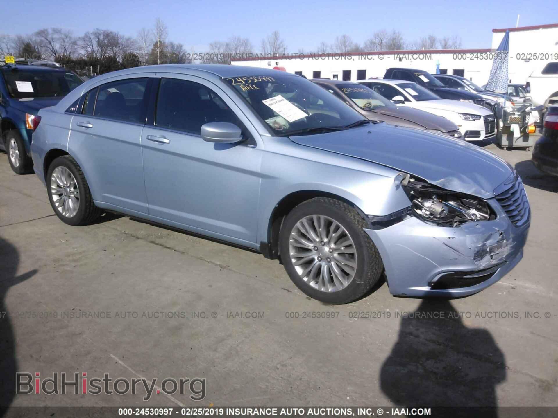 Photo 1C3CCBBB6DN694818 - CHRYSLER 200 2013