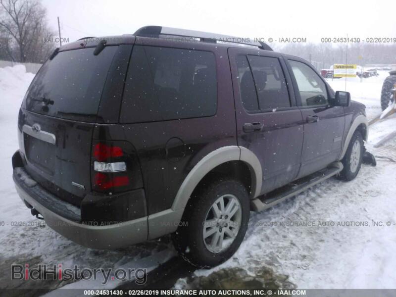 2006 Ford EXPLORER (VIN 1FMEU74E86UA82923) — photo 4 of 10