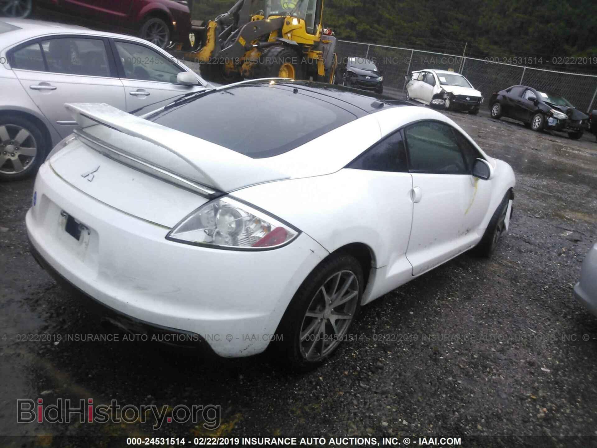2011 MITSUBISHI ECLIPSE - VIN: 4A31K5DF1BE001560 - Photo 4