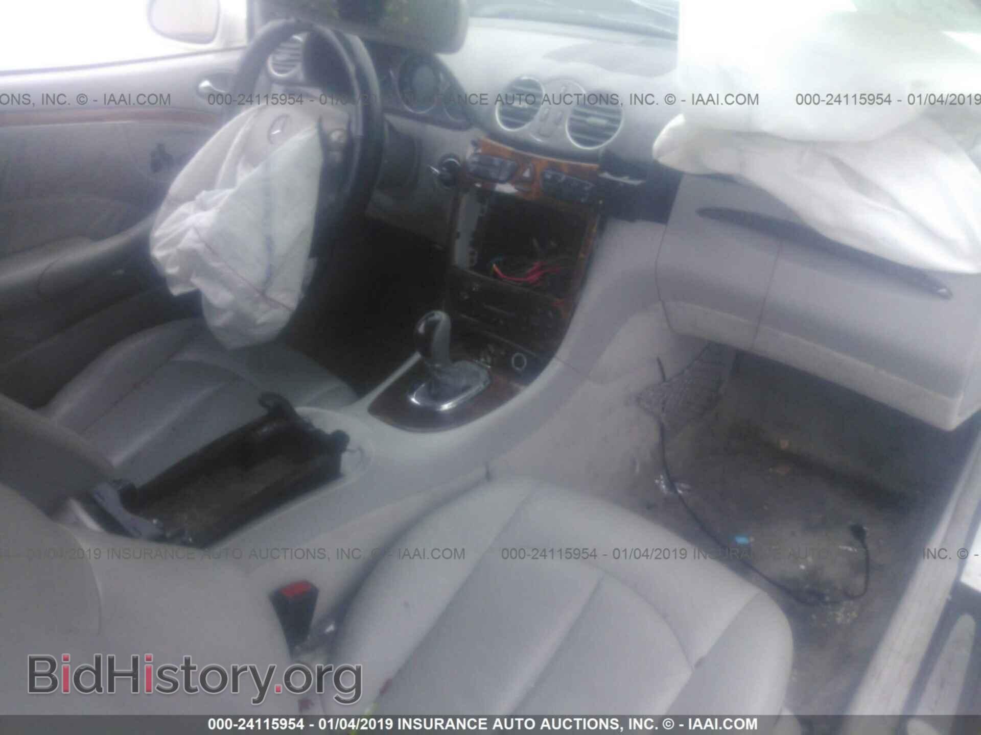 2008 FORD TAURUS X - VIN: 1FMDK07W68GA40412 - Photo 5