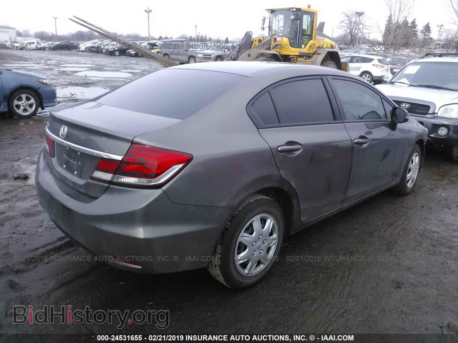 2013 HONDA CIVIC - VIN: 2HGFB2F53DH602915 - Фото 4