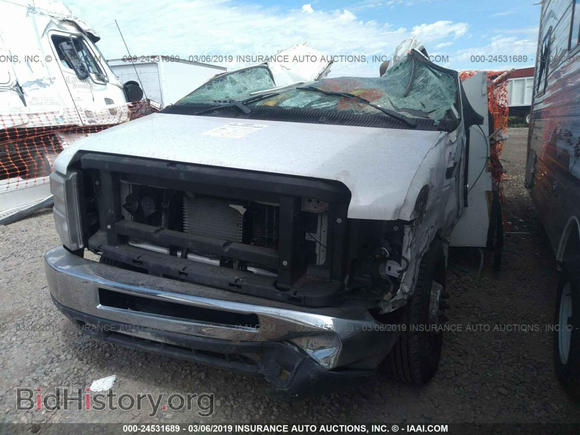 2013 FORD ECONOLINE - VIN: 1FDXE4FS8DDA32043 - Фото 2