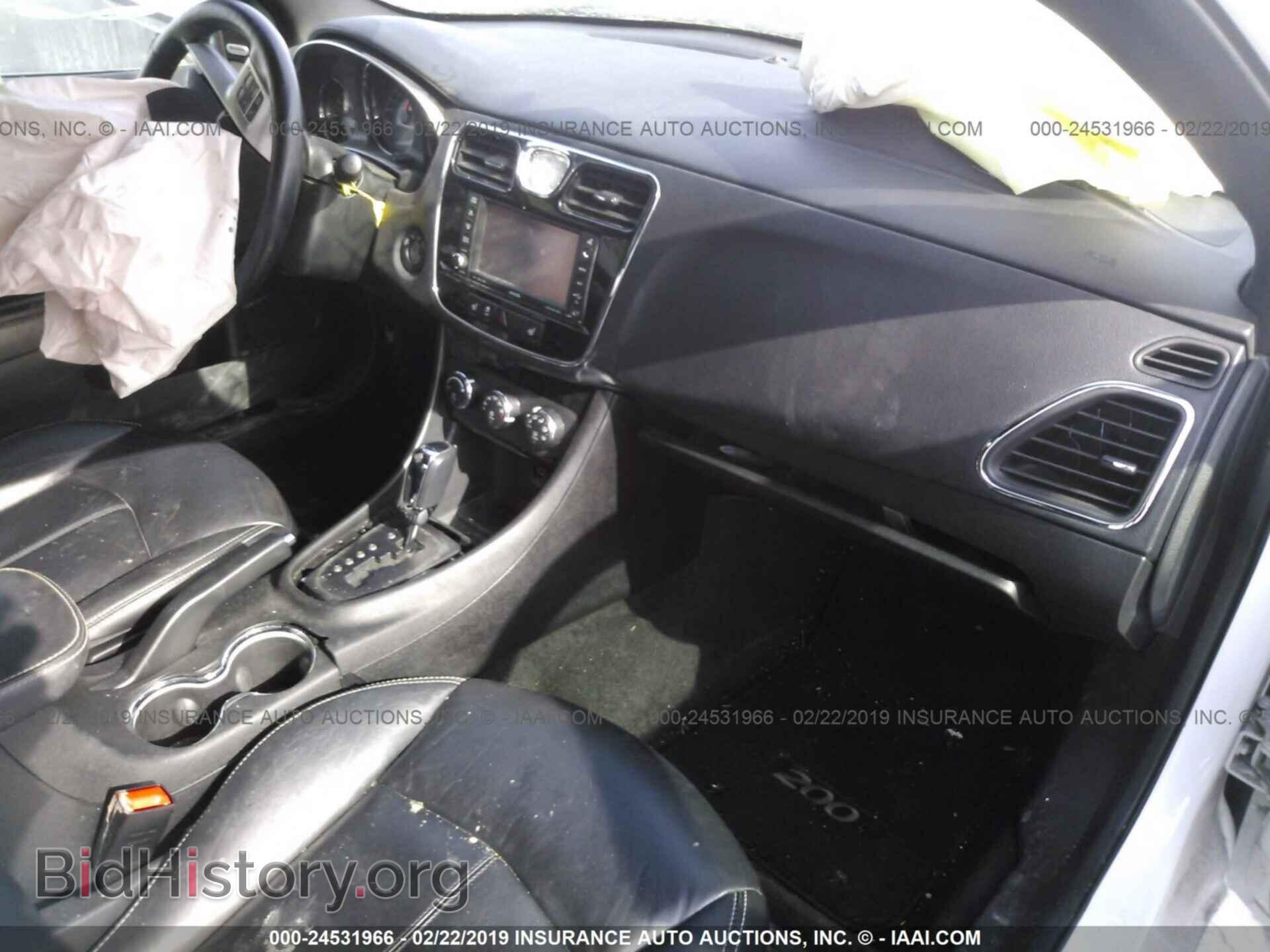 2012 CHRYSLER 200 - VIN: 1C3CCBCGXCN211470 - Фото 5