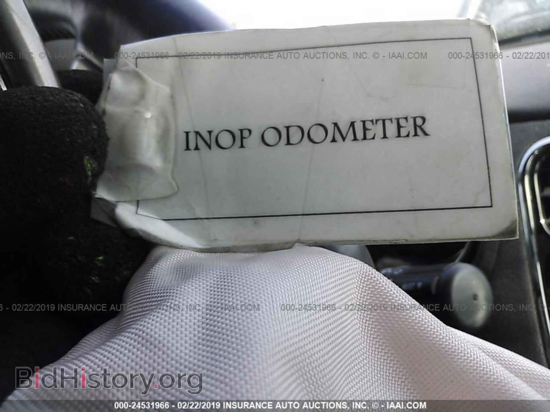 2012 CHRYSLER 200 - VIN: 1C3CCBCGXCN211470 - Фото 7