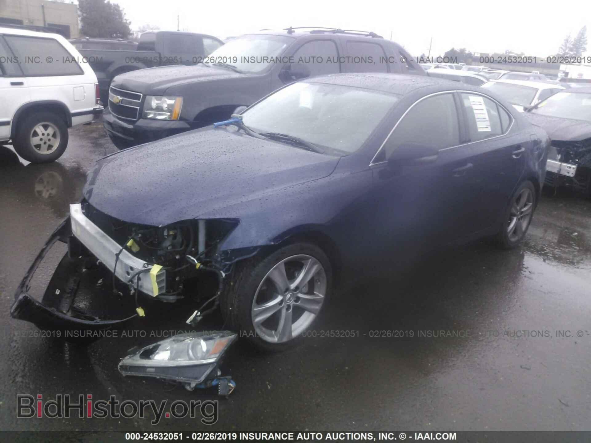 2011 LEXUS IS - VIN: JTHBF5C27B5153383 - Фото 2