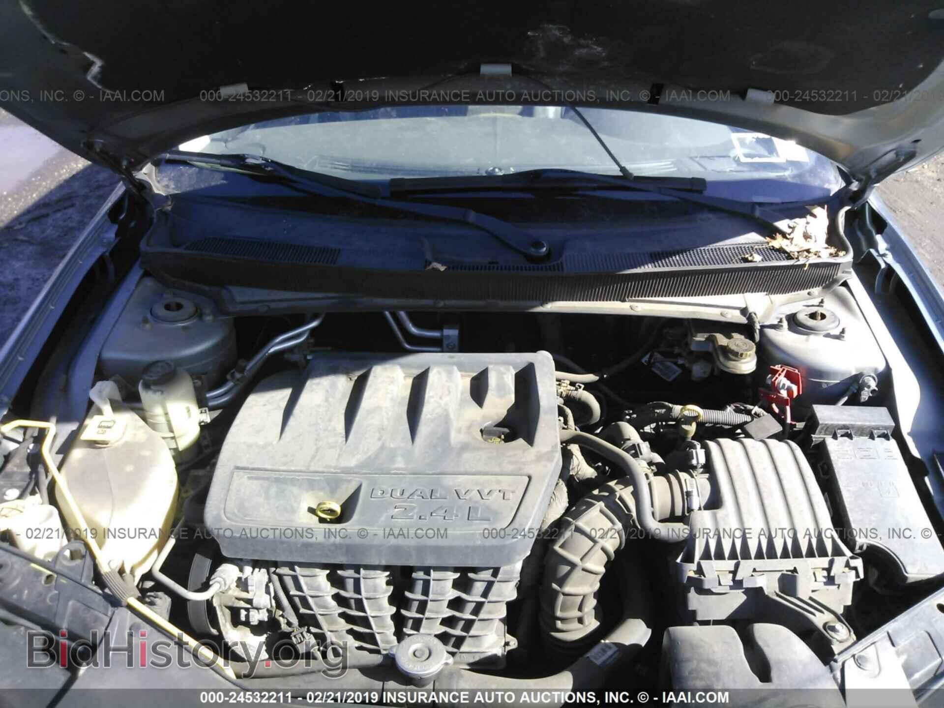 2010 CHRYSLER SEBRING - VIN: 1C3CC5FB2AN111815 - Фото 10