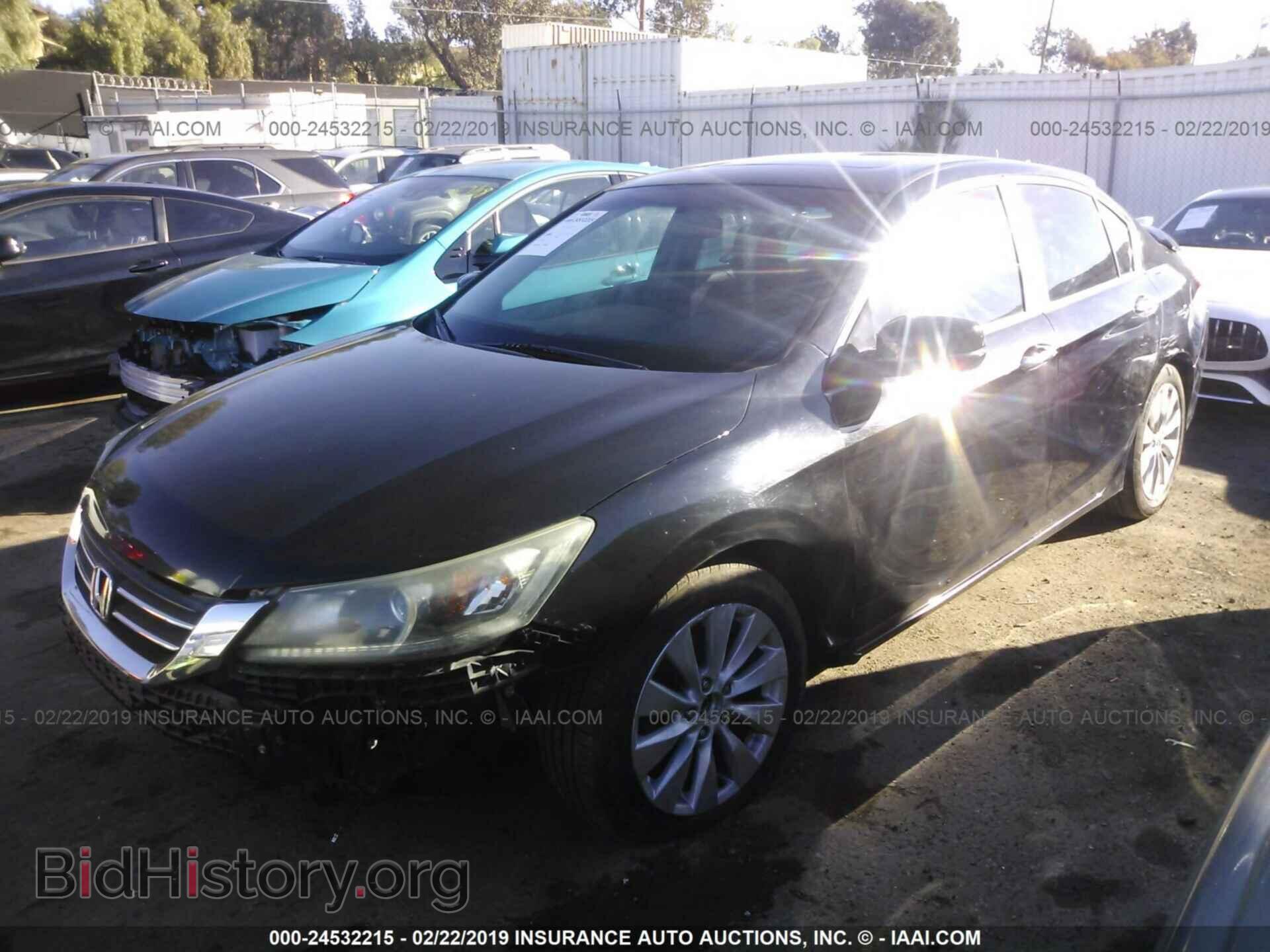 2001 SATURN SL - VIN: 1G8ZF52861Z291925 - Photo 2