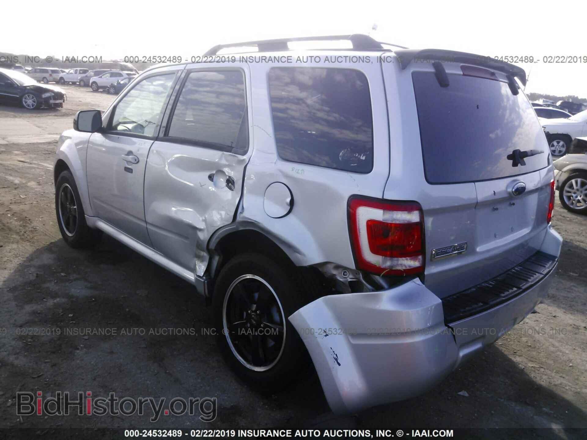 2009 FORD ESCAPE - VIN: 1FMCU037X9KD08896 - Фото 3