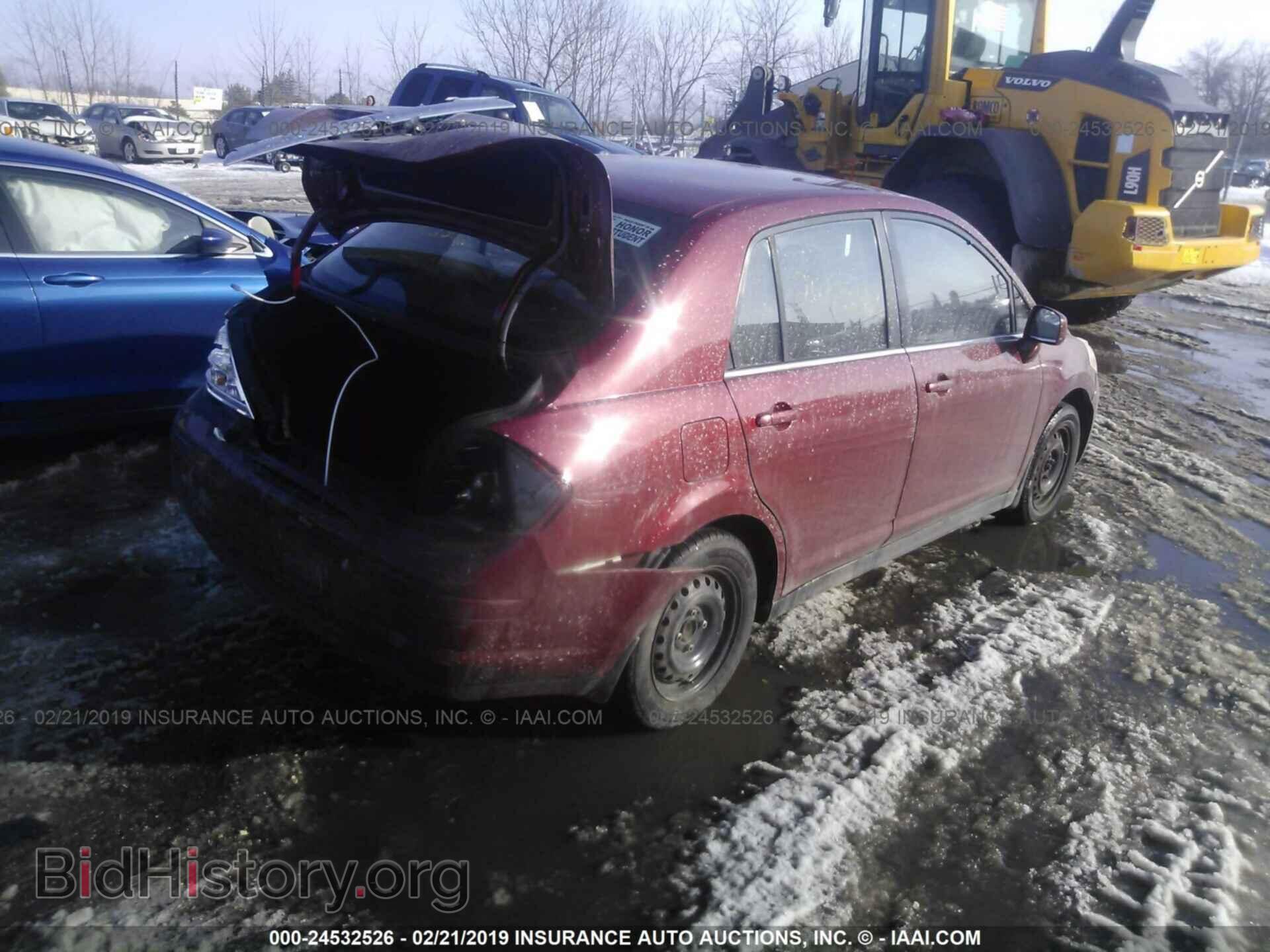 2008 NISSAN VERSA - VIN: 3N1BC11E68L362027 - Фото 4