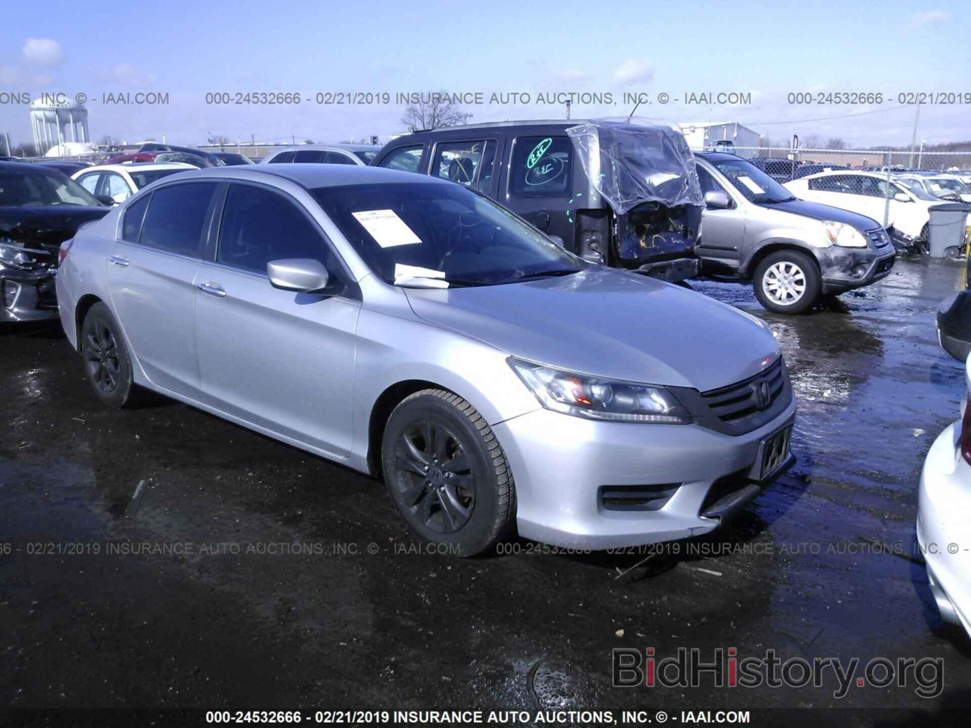 Photo 1HGCR2F31DA118267 - HONDA ACCORD 2013