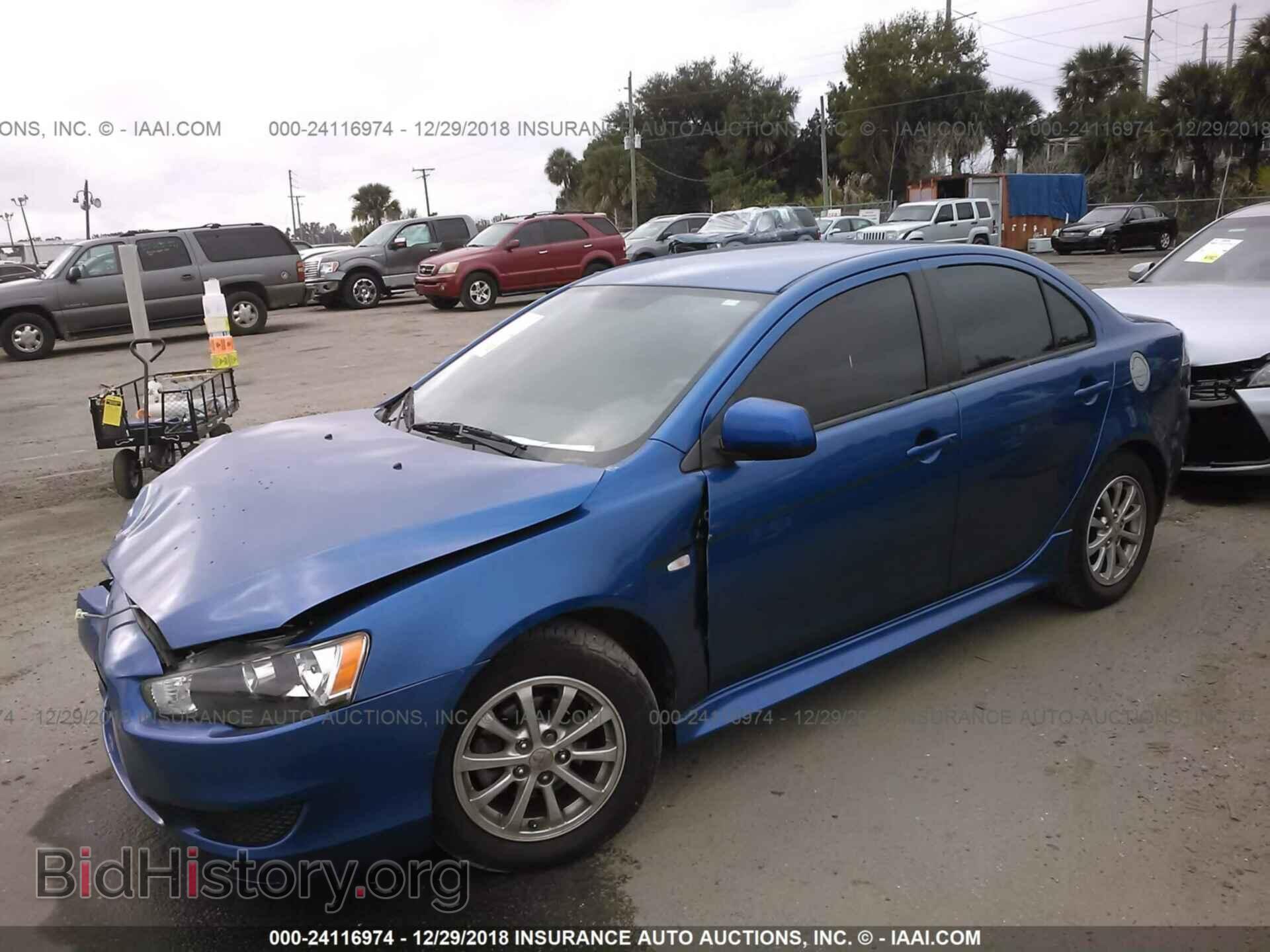 2011 MITSUBISHI LANCER - VIN: JA32U2FU1BU029729 - Фото 2