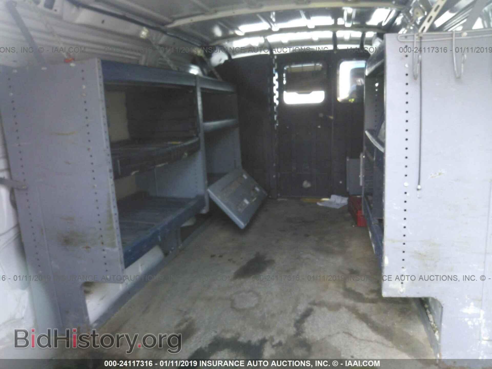 2010 FORD ECONOLINE - VIN: 1FTSS3EL8ADA58732 - Фото 8