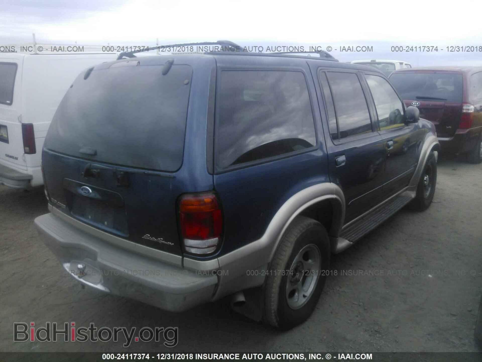 2005 FORD FIVE HUNDRED - VIN: 1FAFP24155G181525 - Фото 4