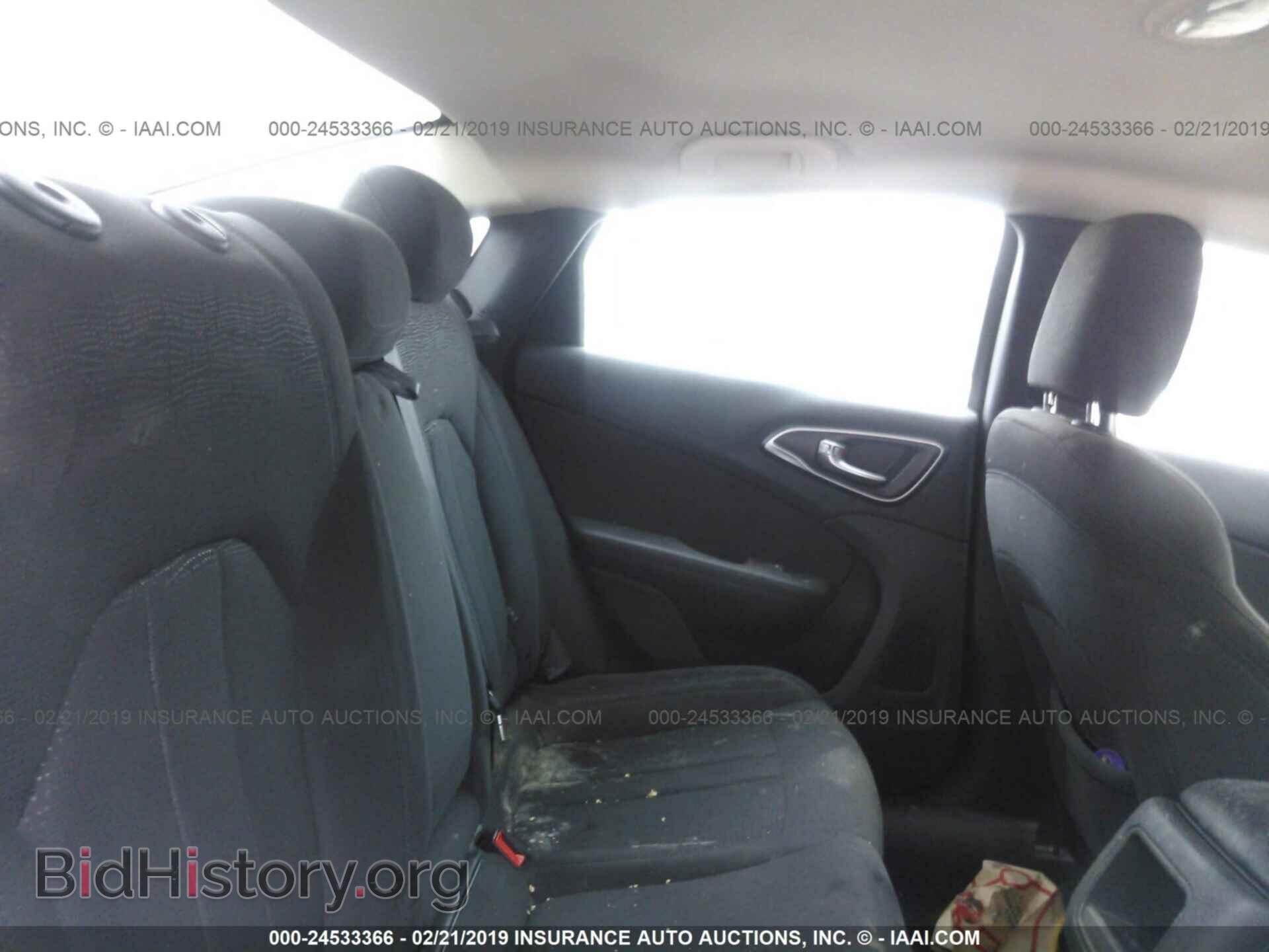 2016 CHRYSLER 200 - VIN: 1C3CCCAB6GN148273 - Photo 8