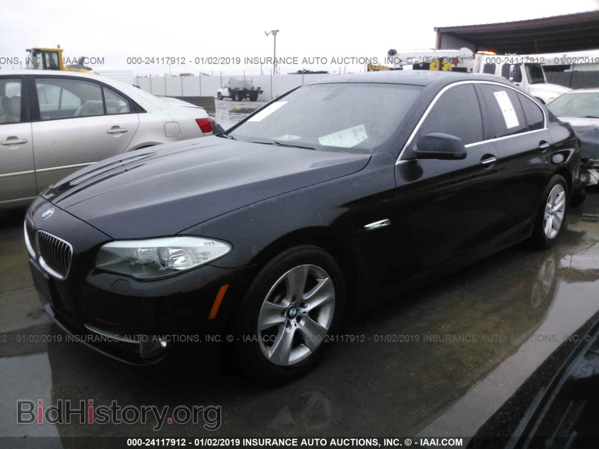 2012 BMW 528 - VIN: WBAXG5C5XCDX04036 - Фото 2