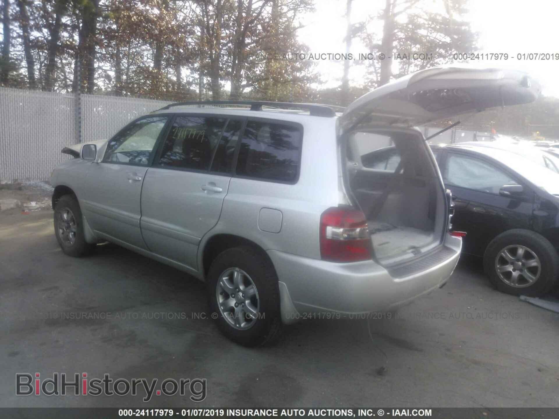 2011 BUICK ENCLAVE - VIN: 5GAKVBED9BJ246030 - Фото 3