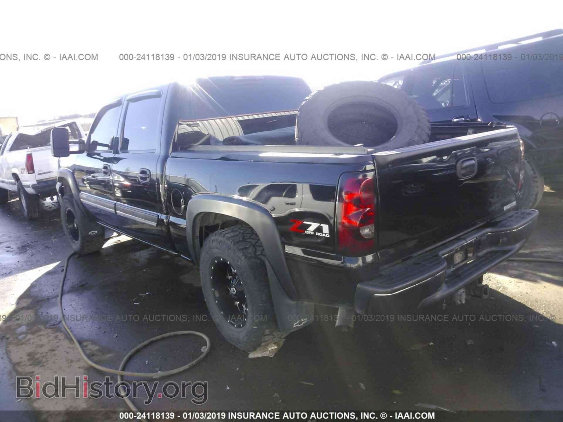 2005 CHEVROLET SILVERADO - VIN: 2GCEK13TX51172768 - Фото 3