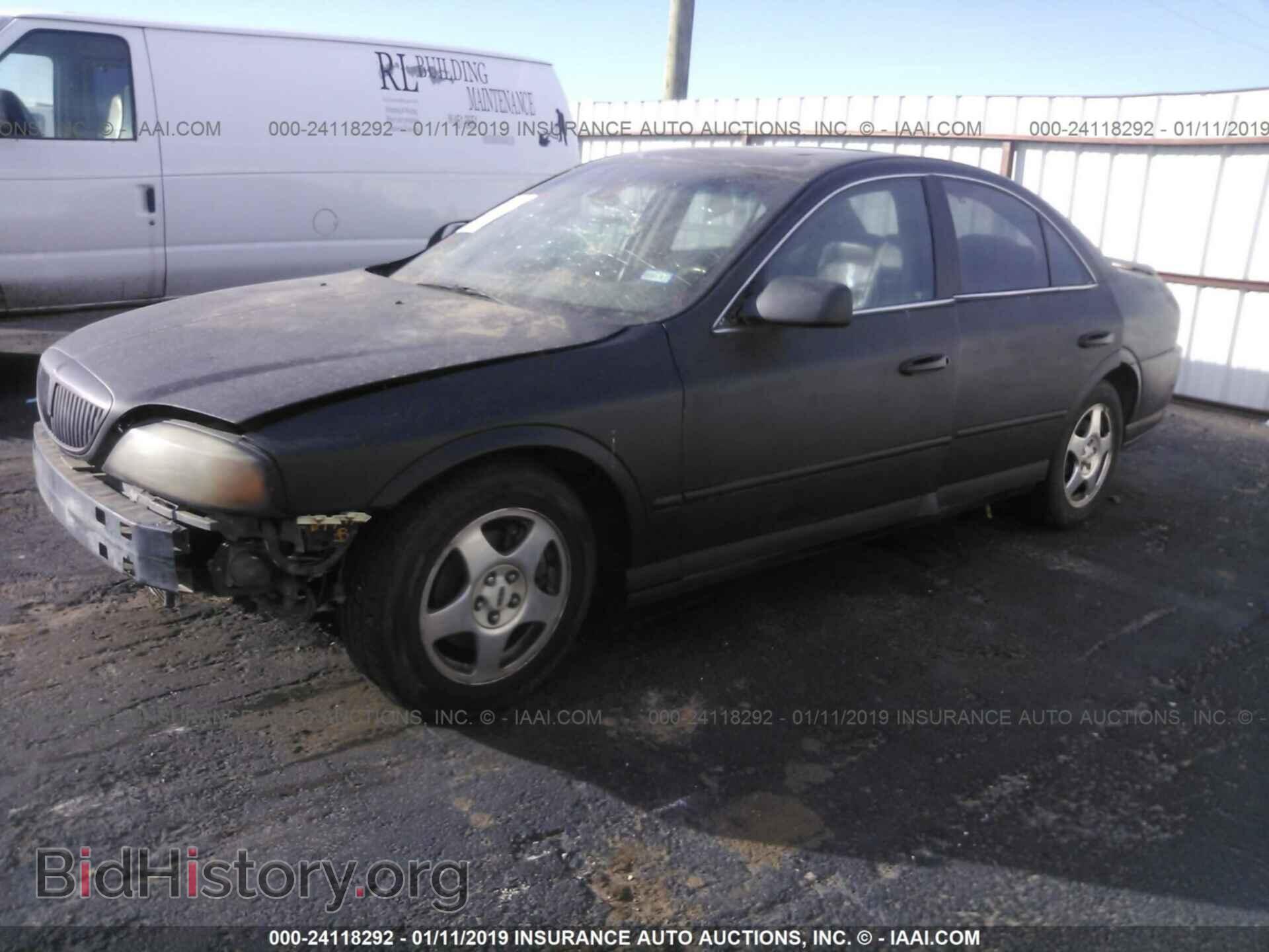 2001 LINCOLN LS - VIN: 1LNHM86S81Y708347 - Photo 2