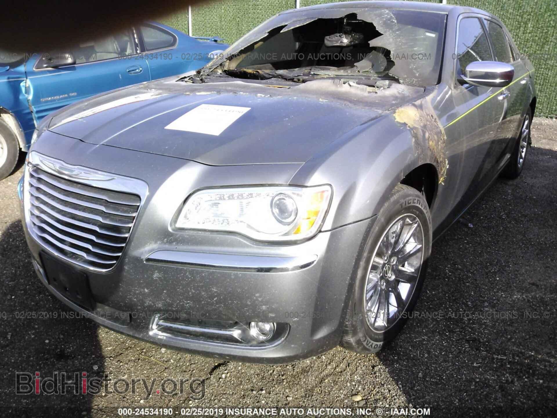 2012 CHRYSLER 300 - VIN: 2C3CCACG2CH283430 - Фото 2