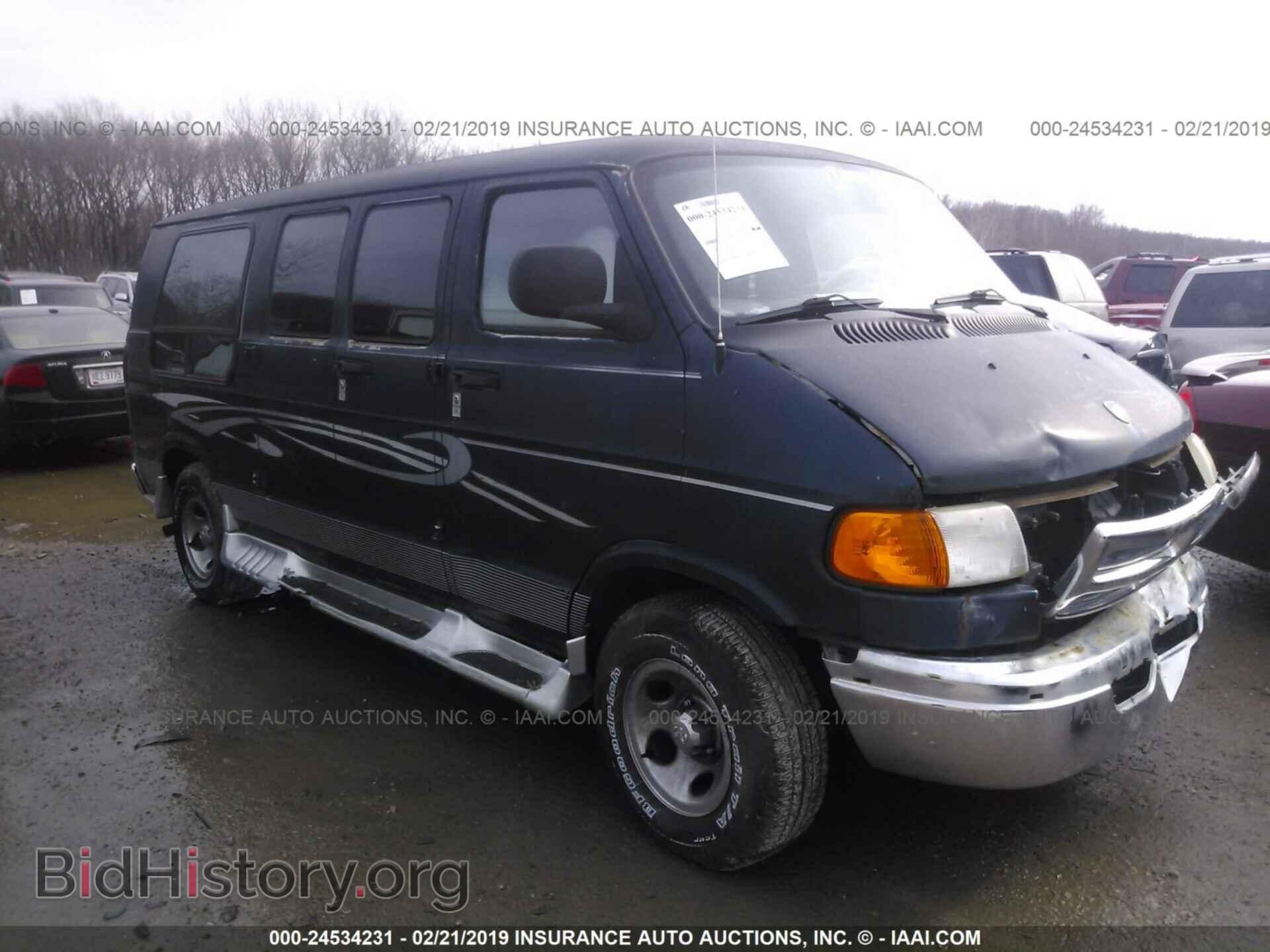 Photo 2B6HB11Y61K557961 - DODGE RAM VAN 2001