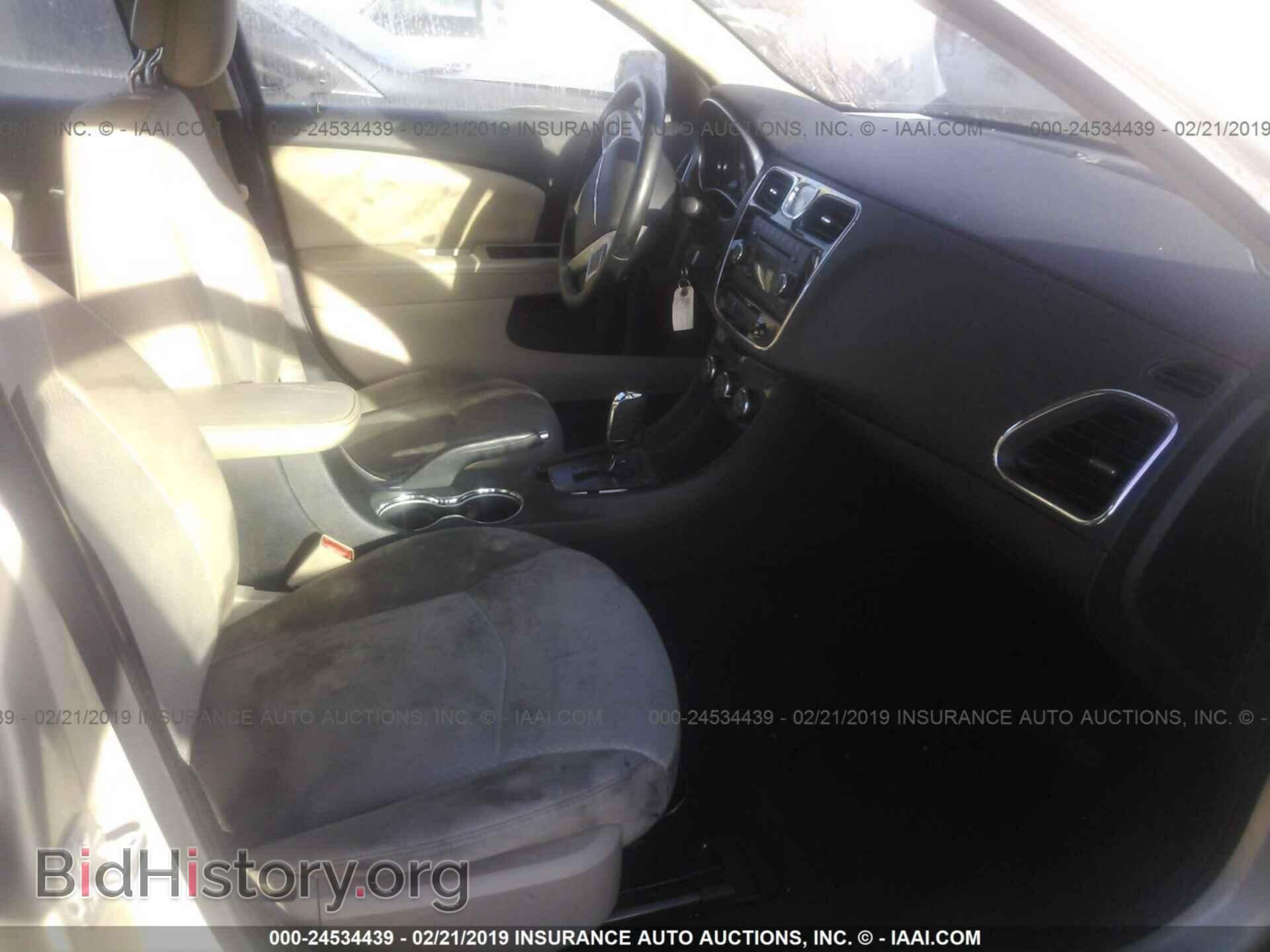 2013 CHRYSLER 200 - VIN: 1C3CCBBB0DN765818 - Фото 5