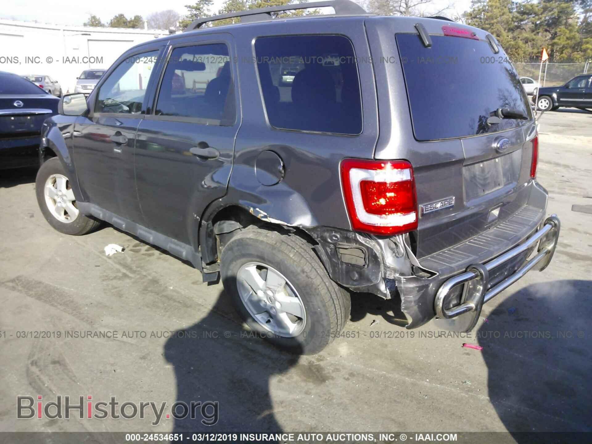 2011 FORD ESCAPE - VIN: 1FMCU0D71BKB17405 - Photo 6