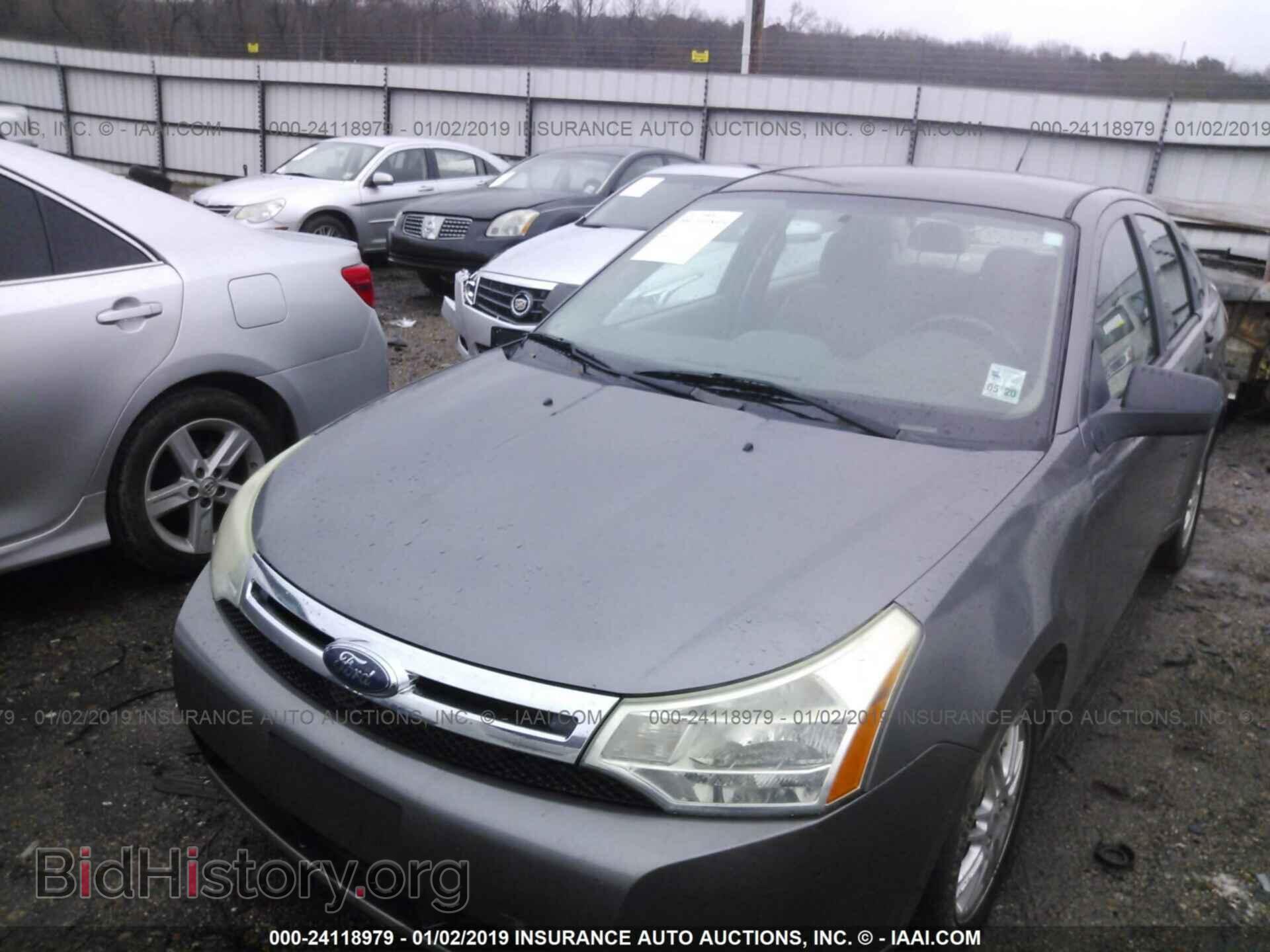 2009 FORD FOCUS - VIN: 1FAHP35N89W107012 - Фото 2
