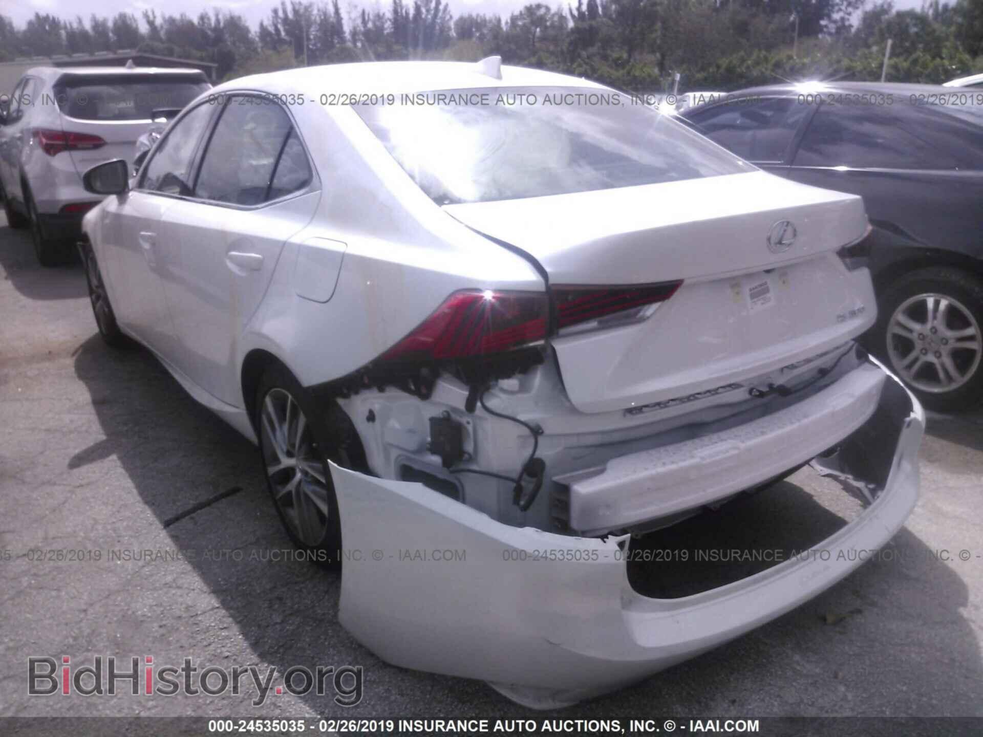 2018 LEXUS IS - VIN: JTHBA1D23J5082977 - Фото 3