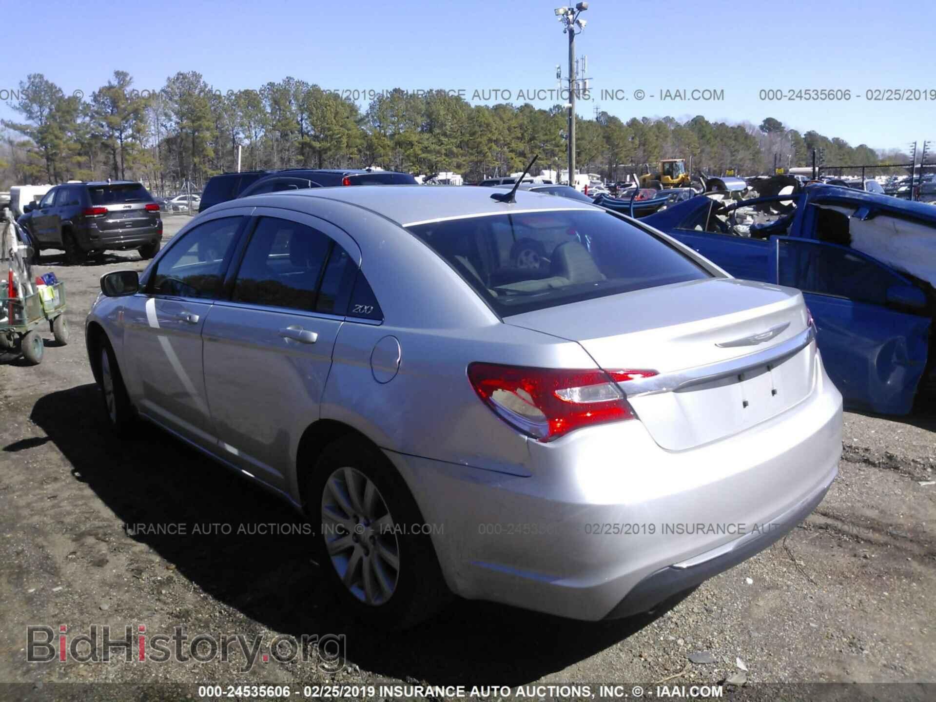 2012 CHRYSLER 200 - VIN: 1C3CCBBG9CN139484 - Фото 3