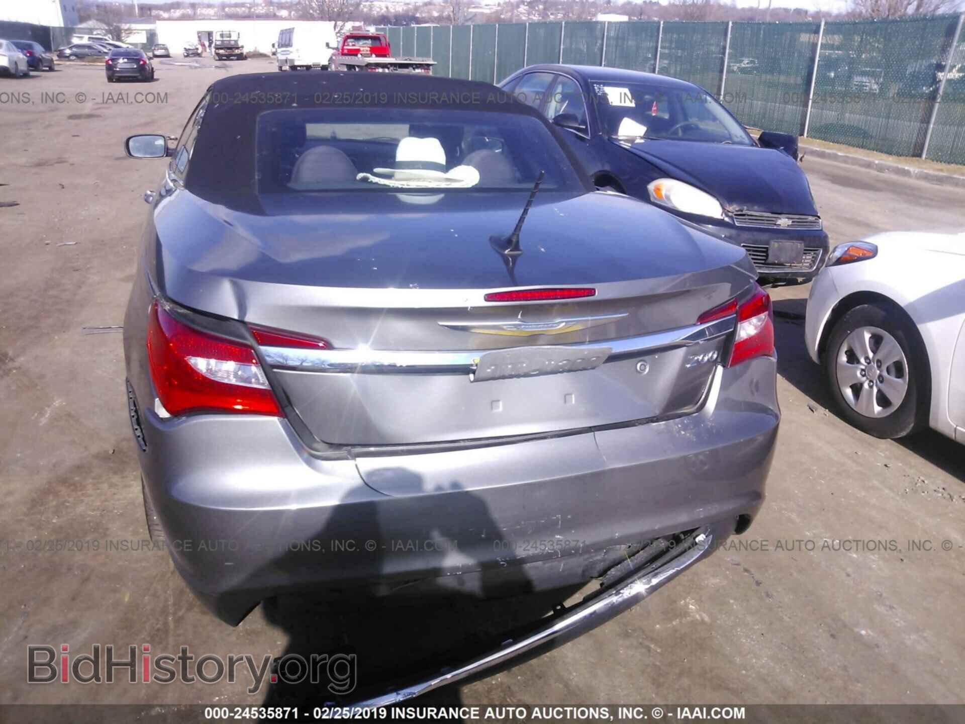 2012 CHRYSLER 200 - VIN: 1C3BCBEB7CN249221 - Фото 6
