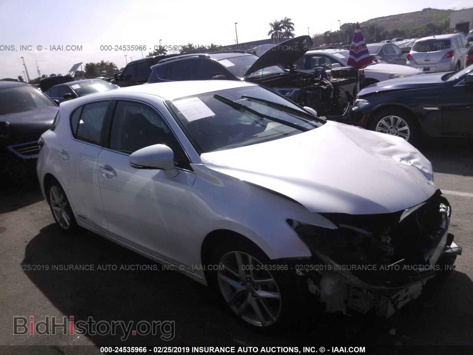 Фотография JTHKD5BH1H2300237 - LEXUS CT 2017